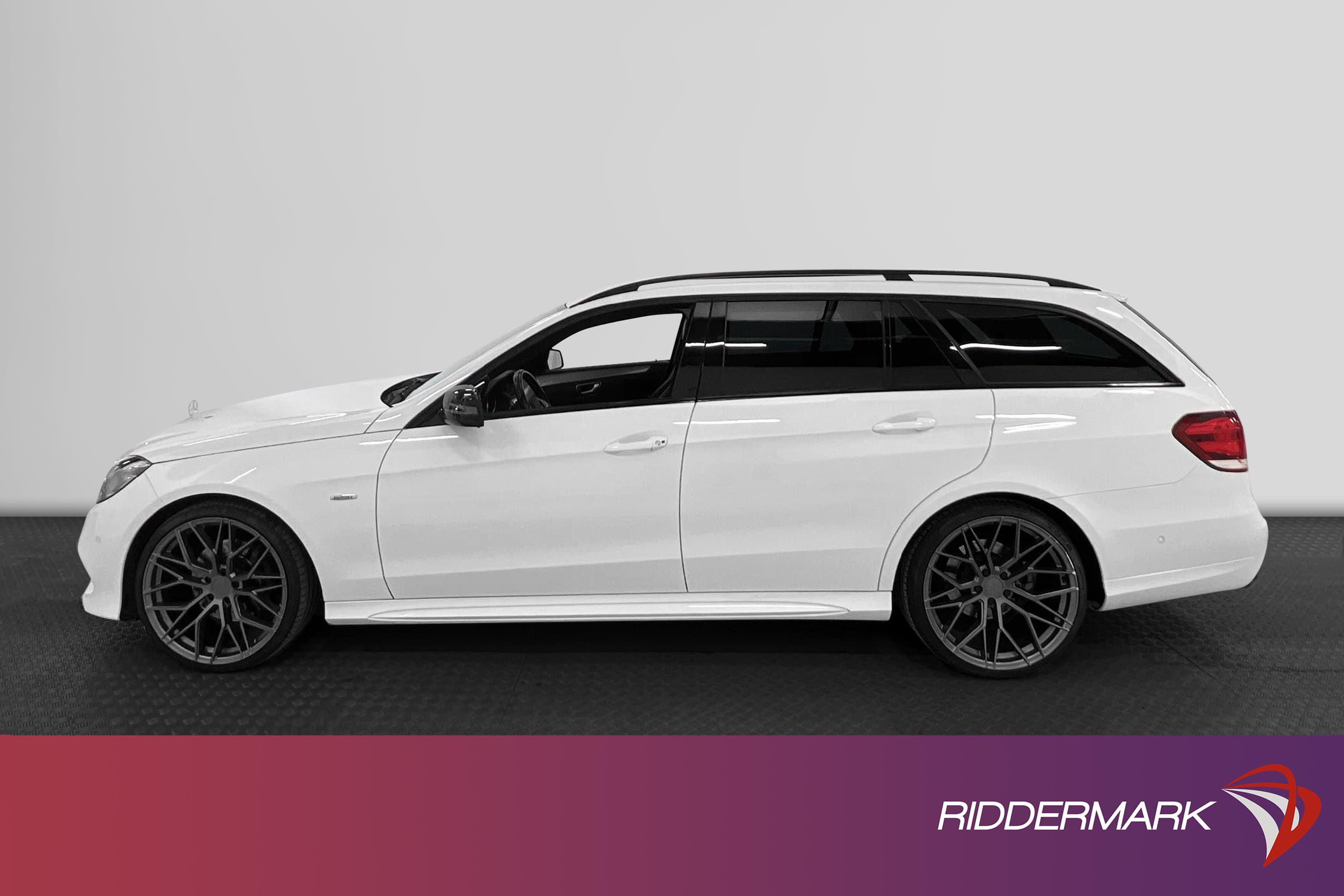 Mercedes-Benz E 220 T 170 hk