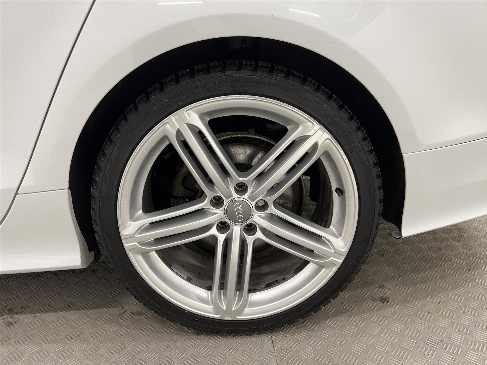 Audi A7 SB 3.0 TDI Q 204hk S-Line D-Värm B-Kamera Bose