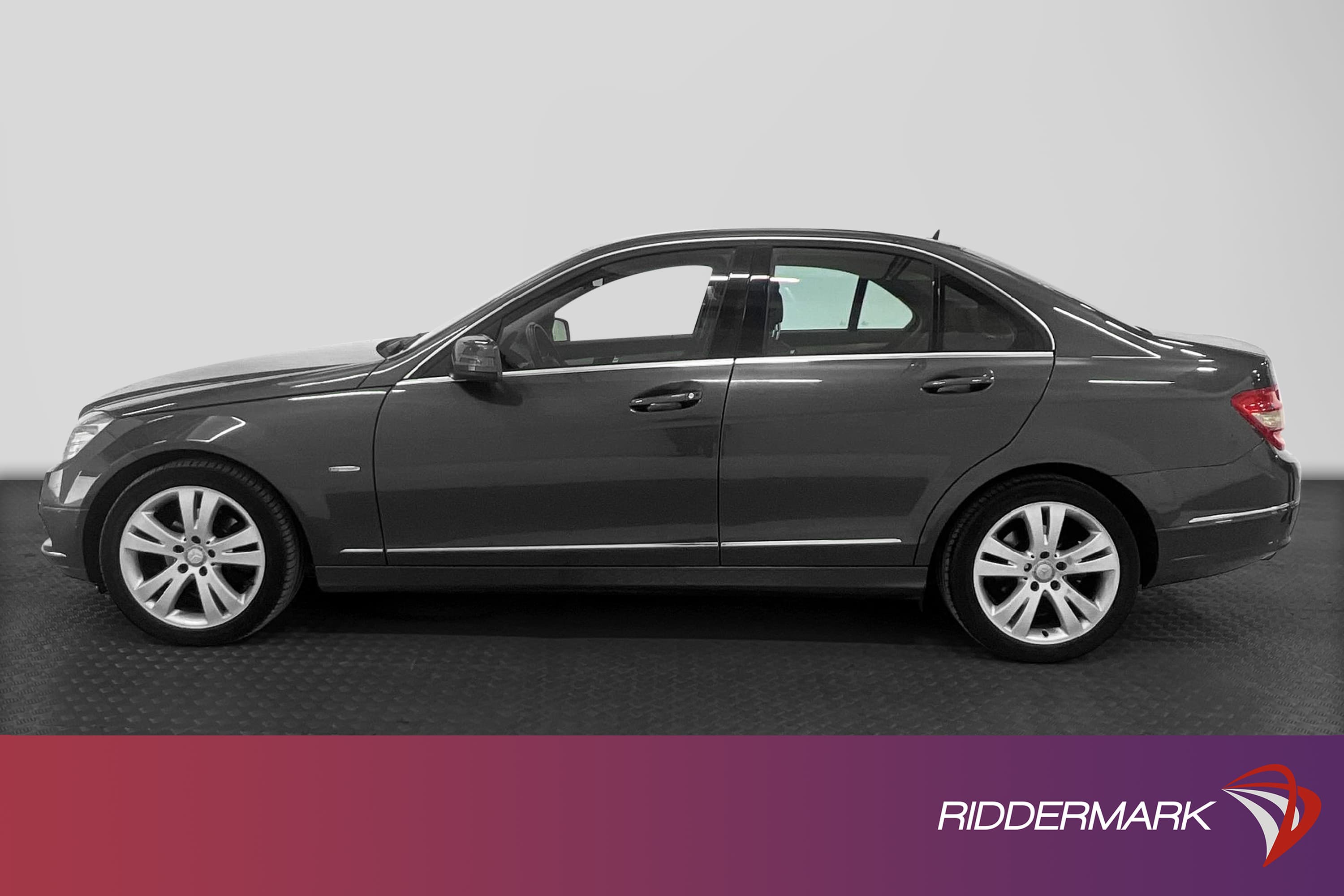 Mercedes-Benz C 180 CGI 156hk