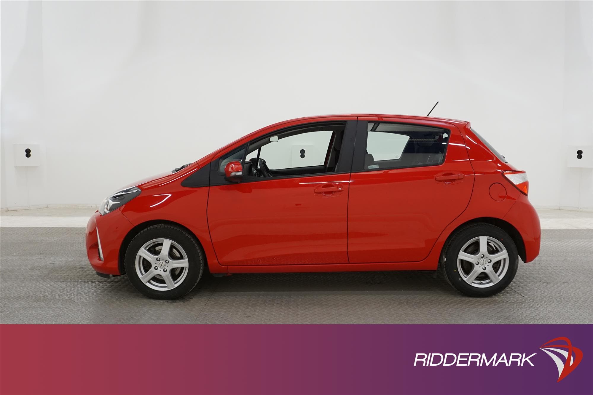 Toyota Yaris Hybrid e-CVT 101hk