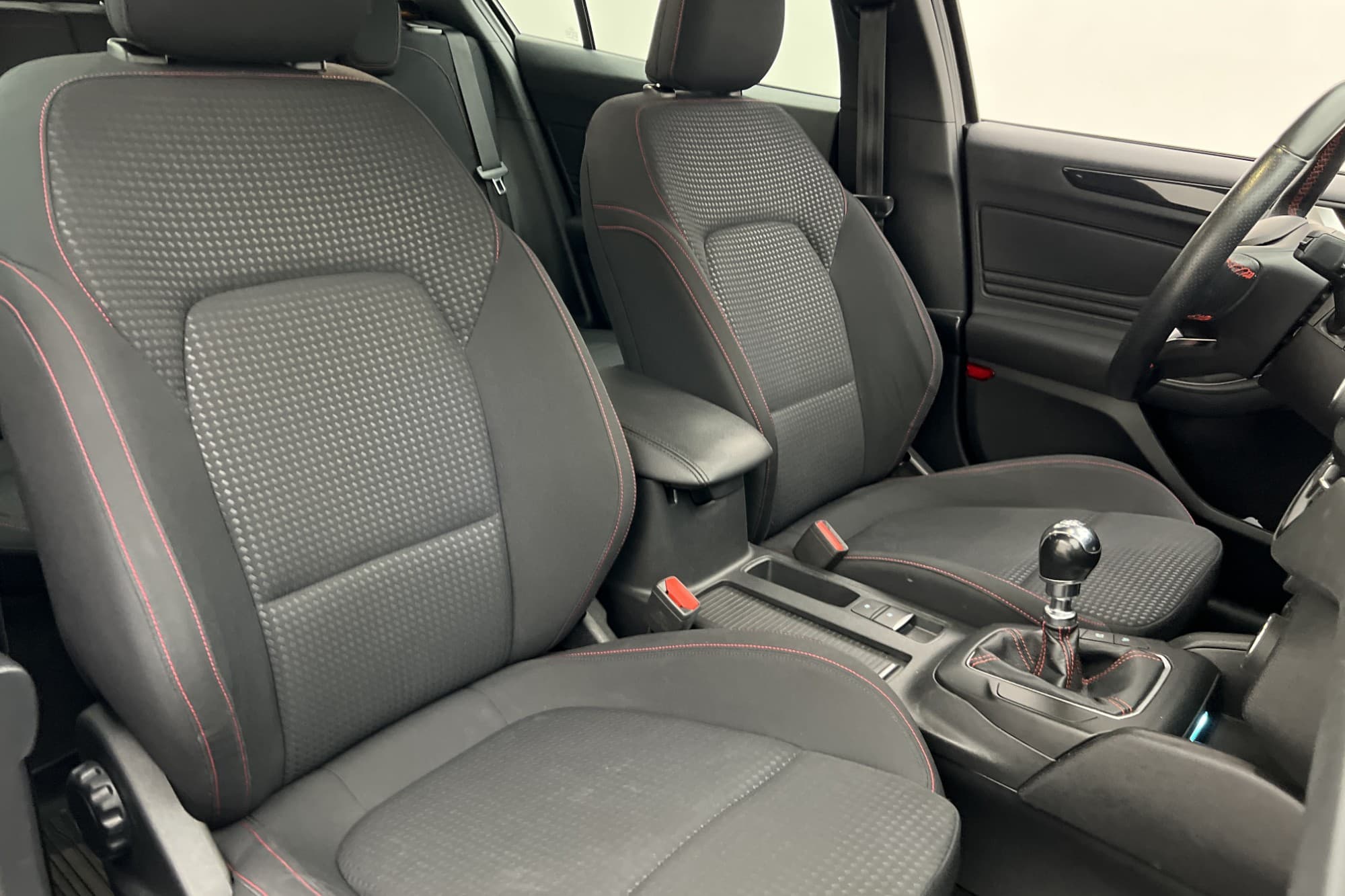 Ford Focus 125hk ST-Line Kamera Rattvärme Adp-Farthållare