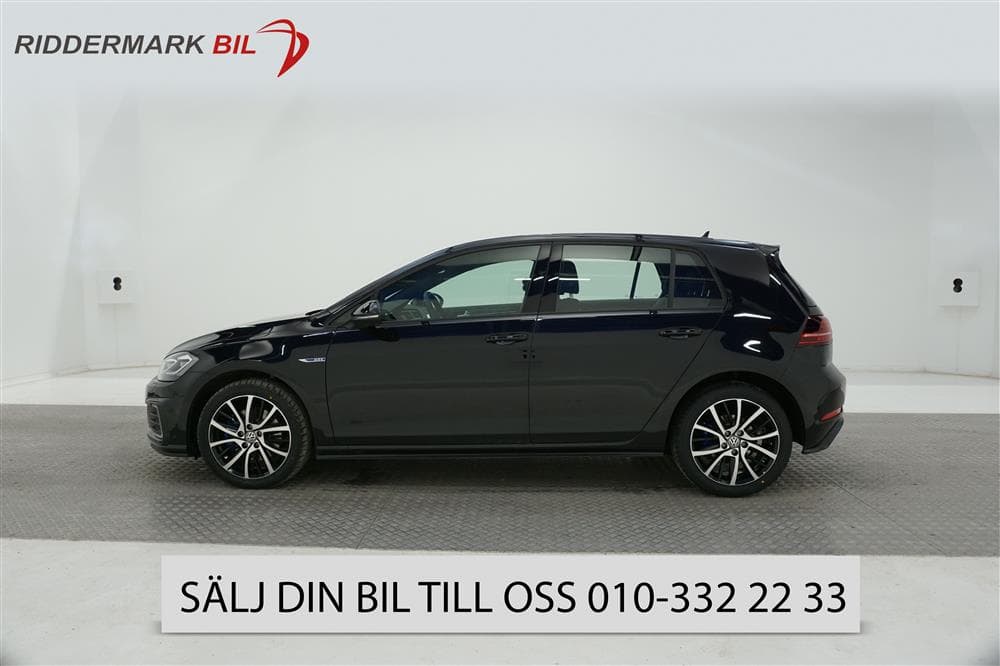 Volkswagen Golf GTE 204hk