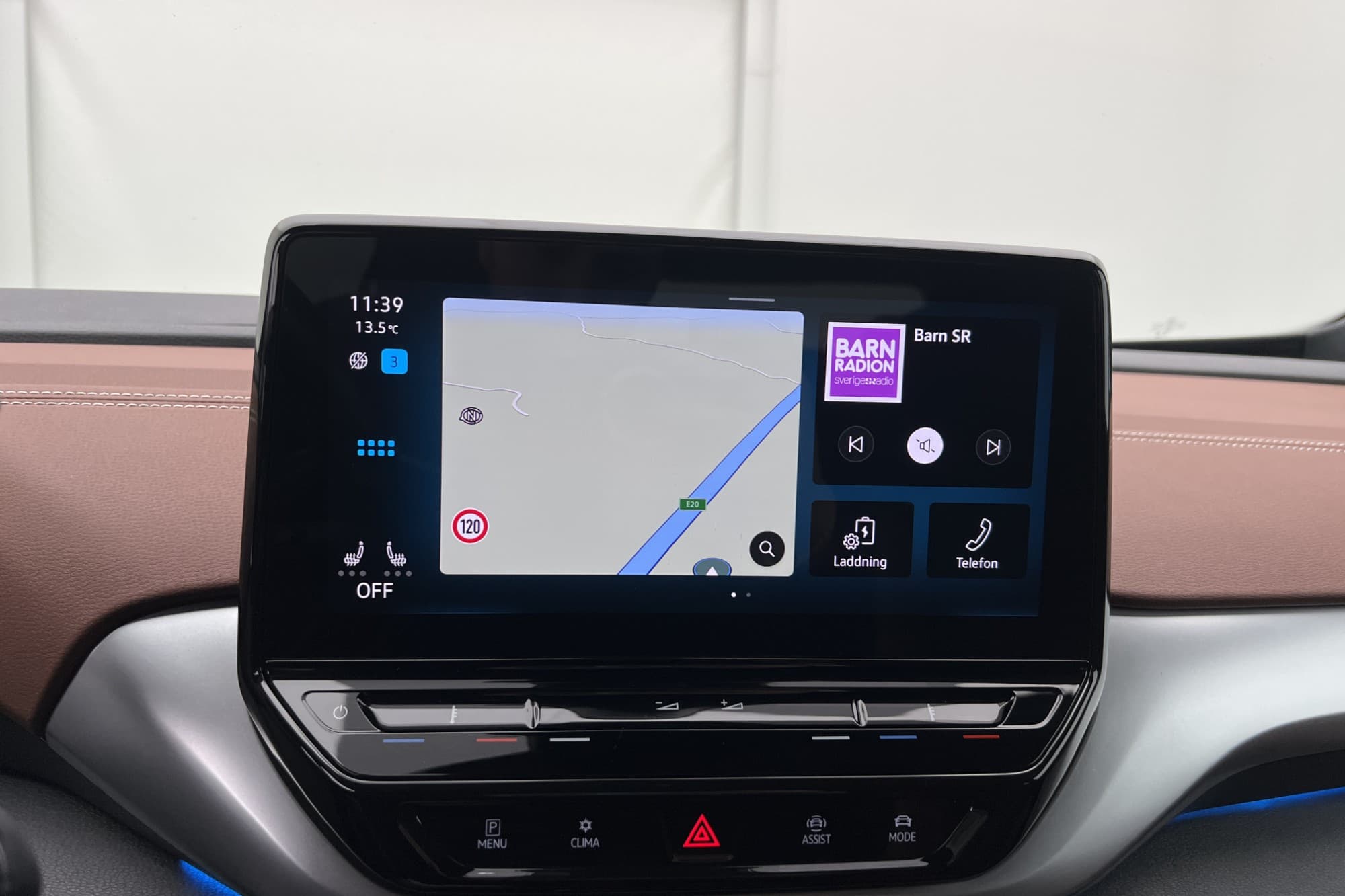 Volkswagen ID.4 Pro Performance 204hk Värmare CarPlay MOMS