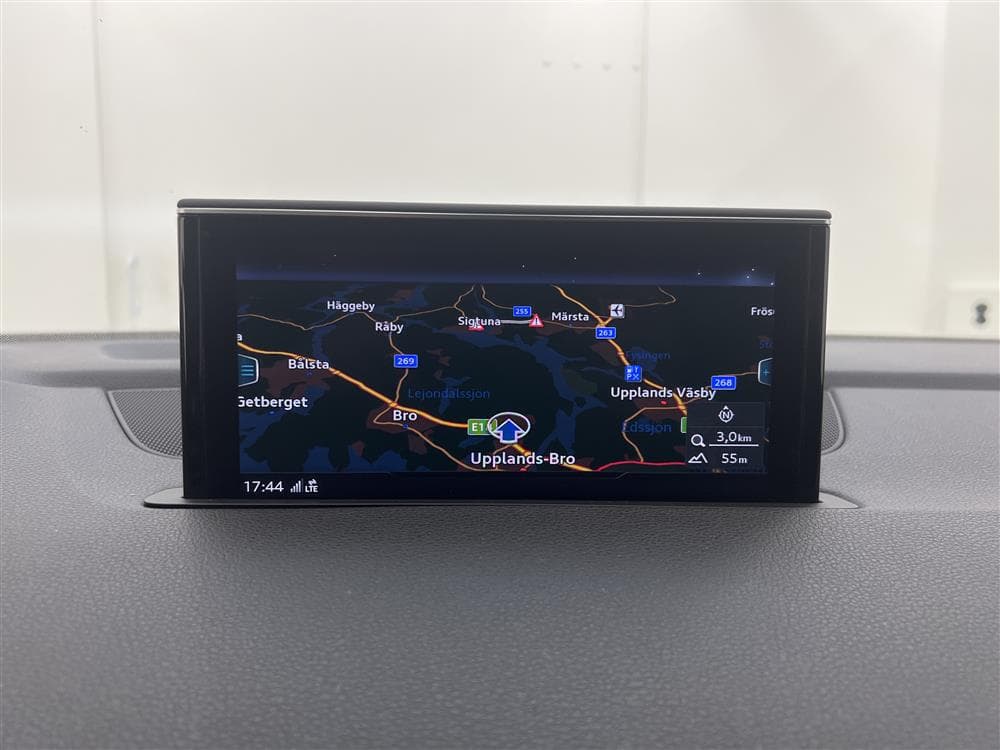 Audi Q7 3.0 e-Tron Quattro 373hk Luftfjädring Bose Draginteriör