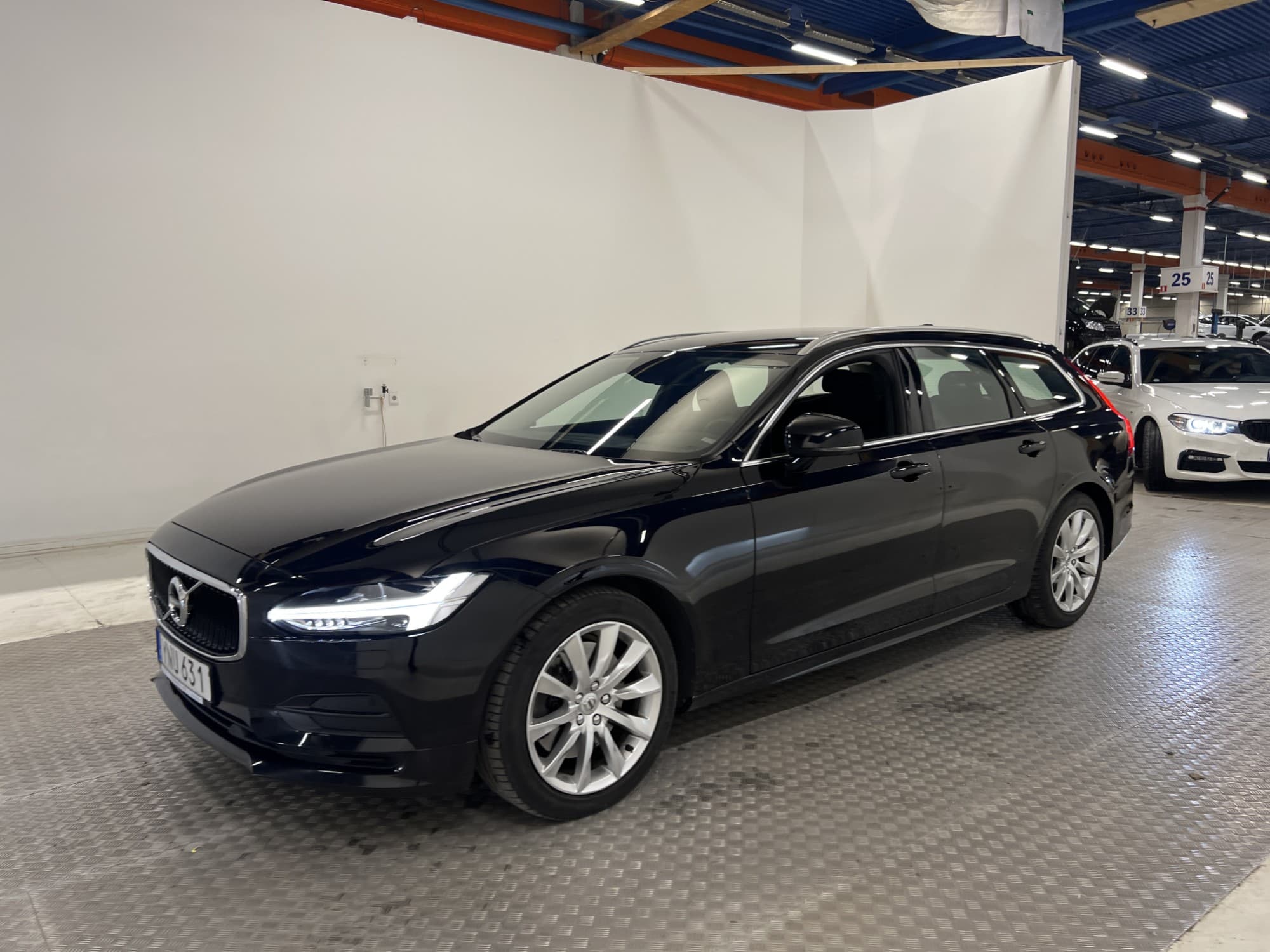 Volvo V90 T4 190hk