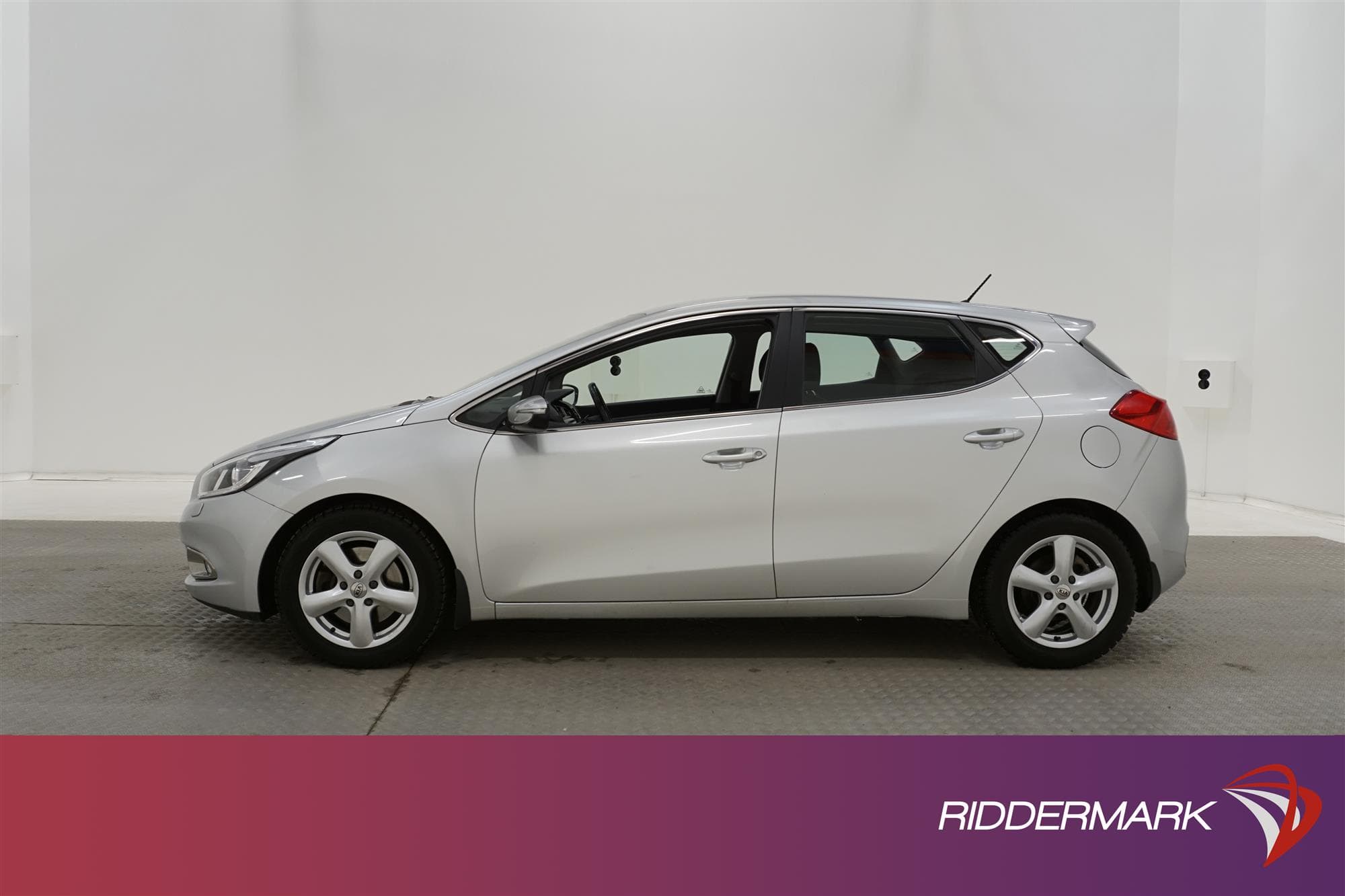Kia Ceed  1.6 GDI DCT 135hk