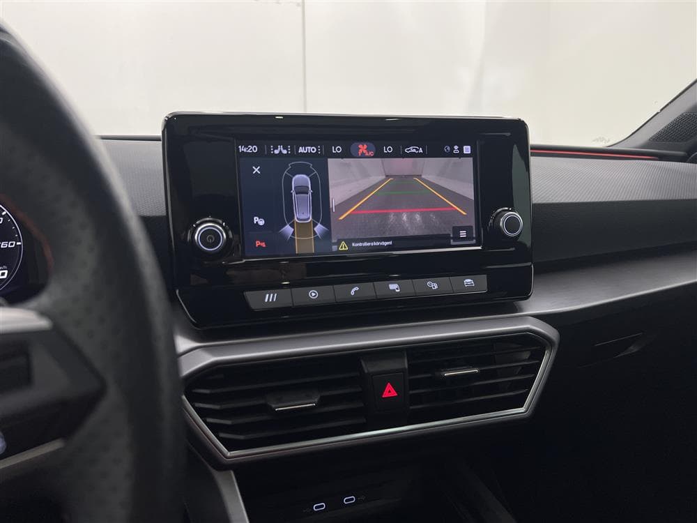 SEAT Leon FR 2.0 TSI 190hk Cockpit Panorama B-kamera Skinninteriör