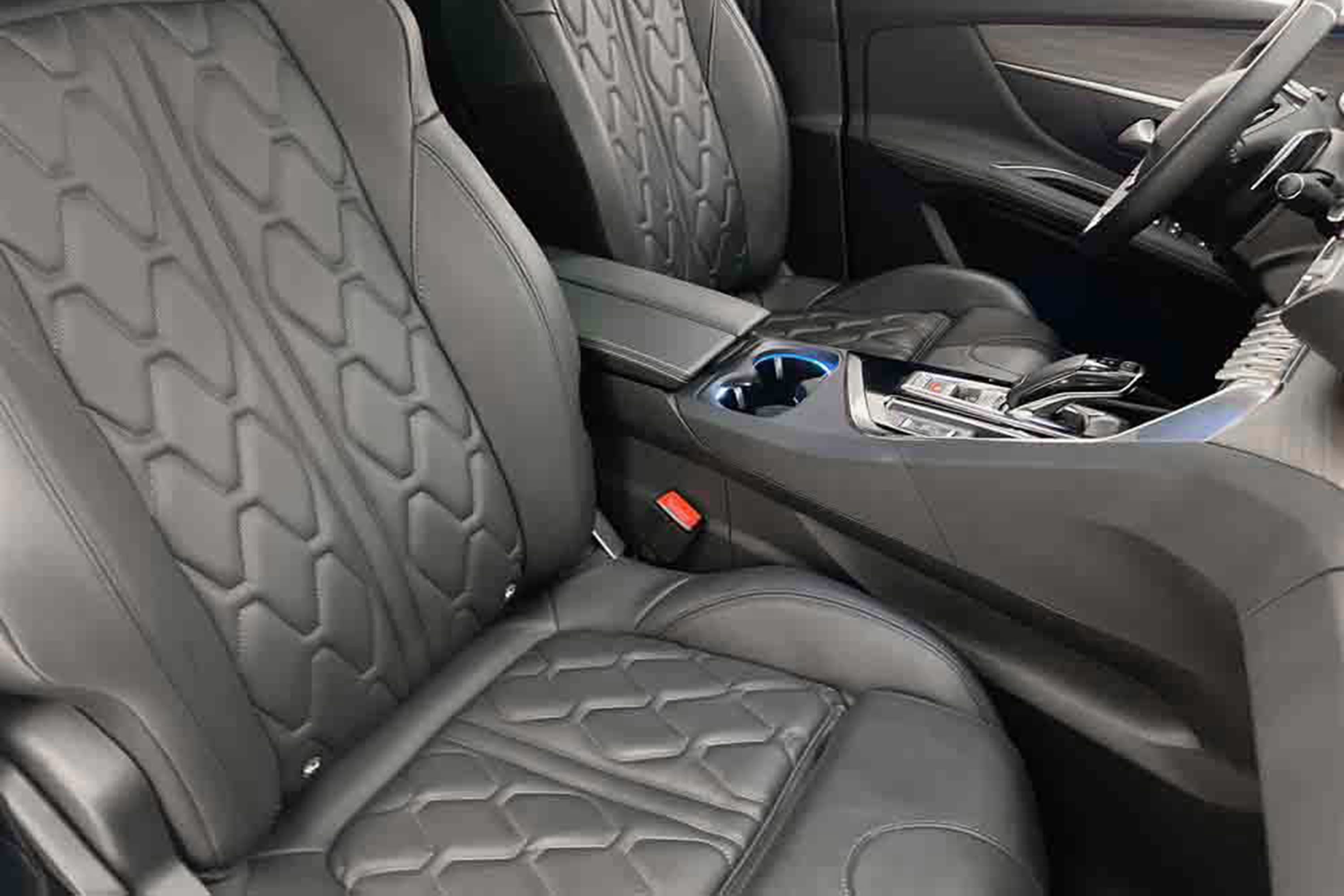 Peugeot 3008 1.5 BlueHDi GT Ultimate Pano Skinn 360° M-Värminteriör