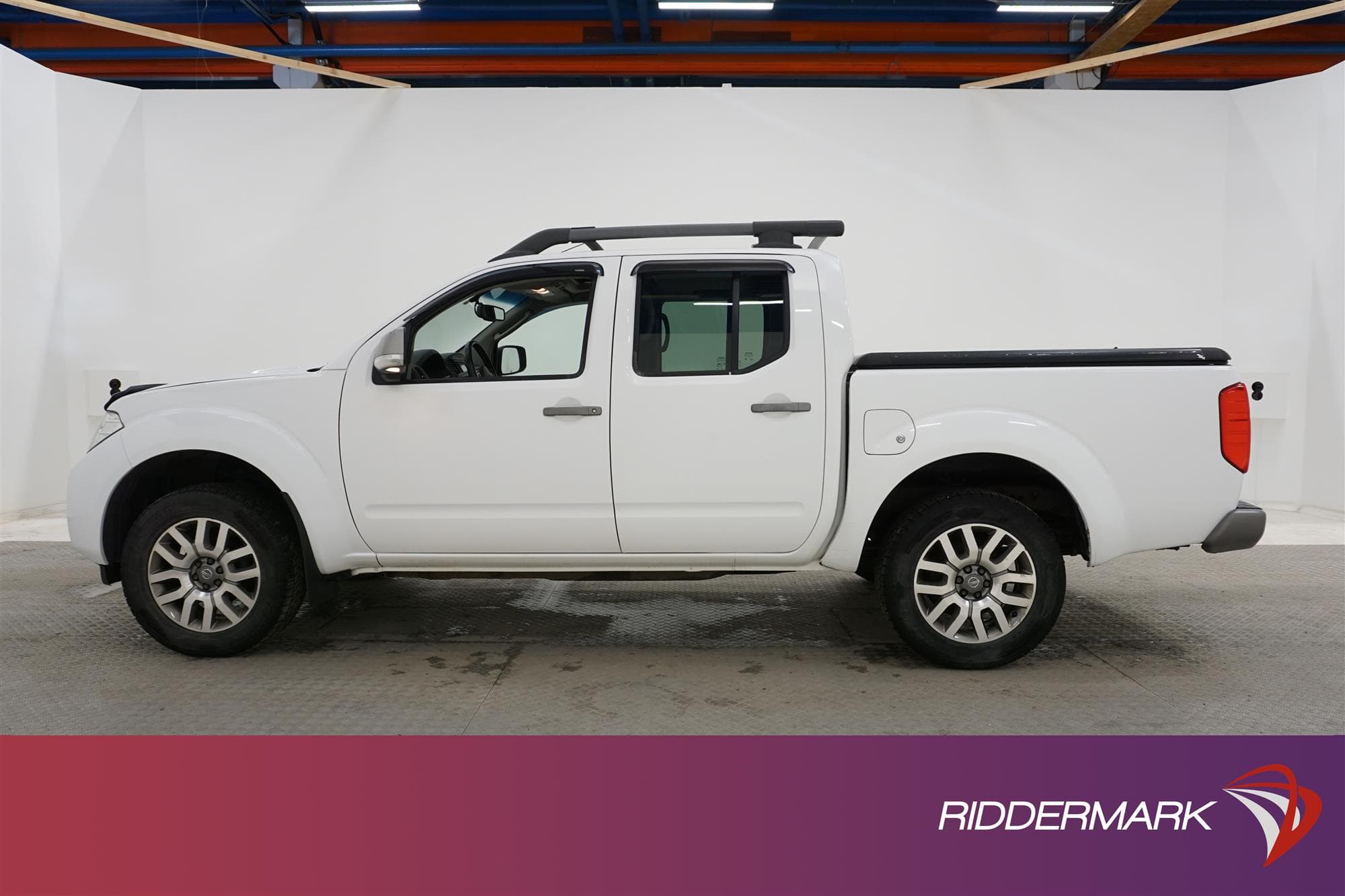 Nissan Navara 2.5dCi Automat 4x4 Taklucka Drag Moms 