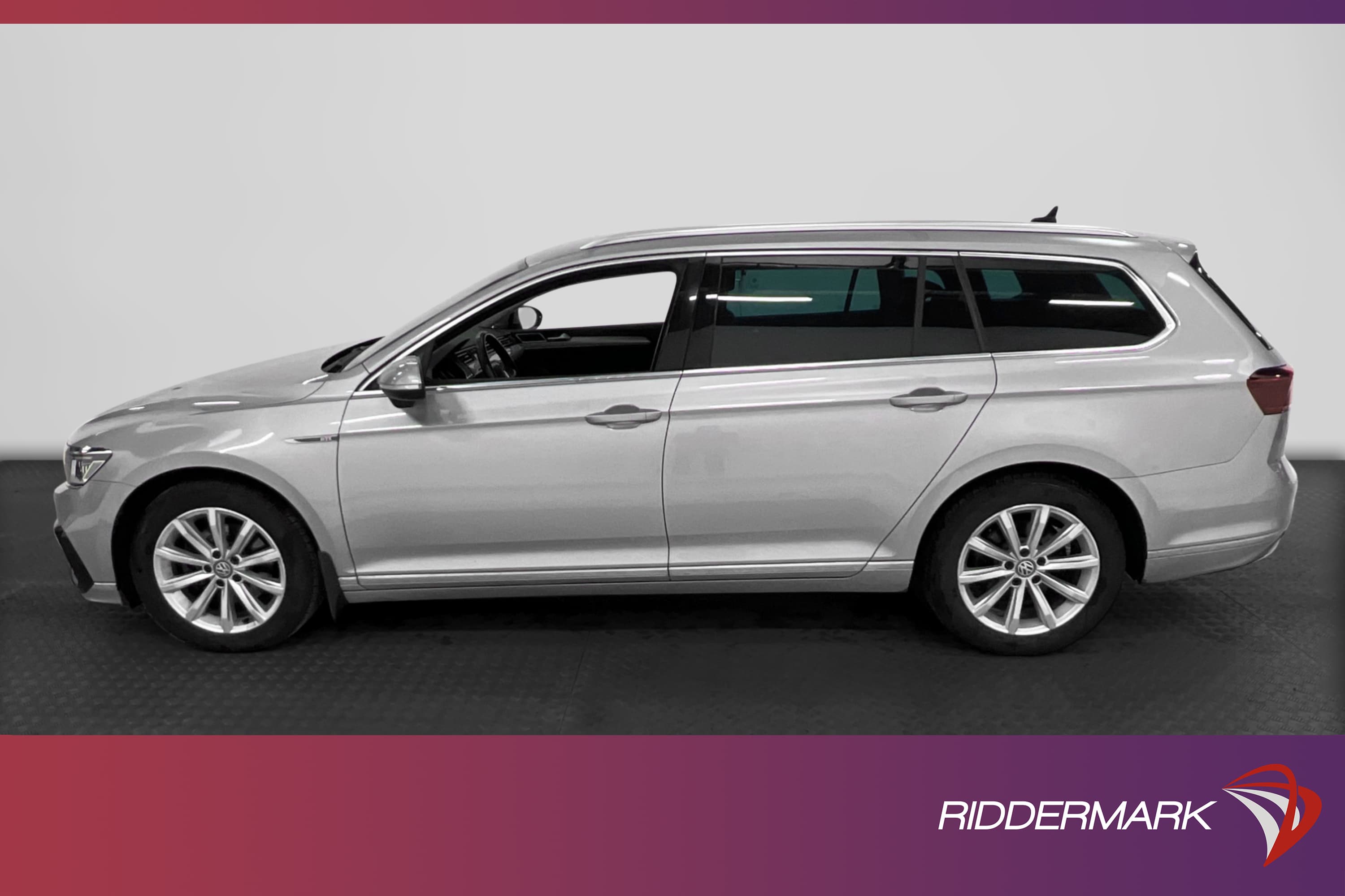 Volkswagen Passat GTE 218hk