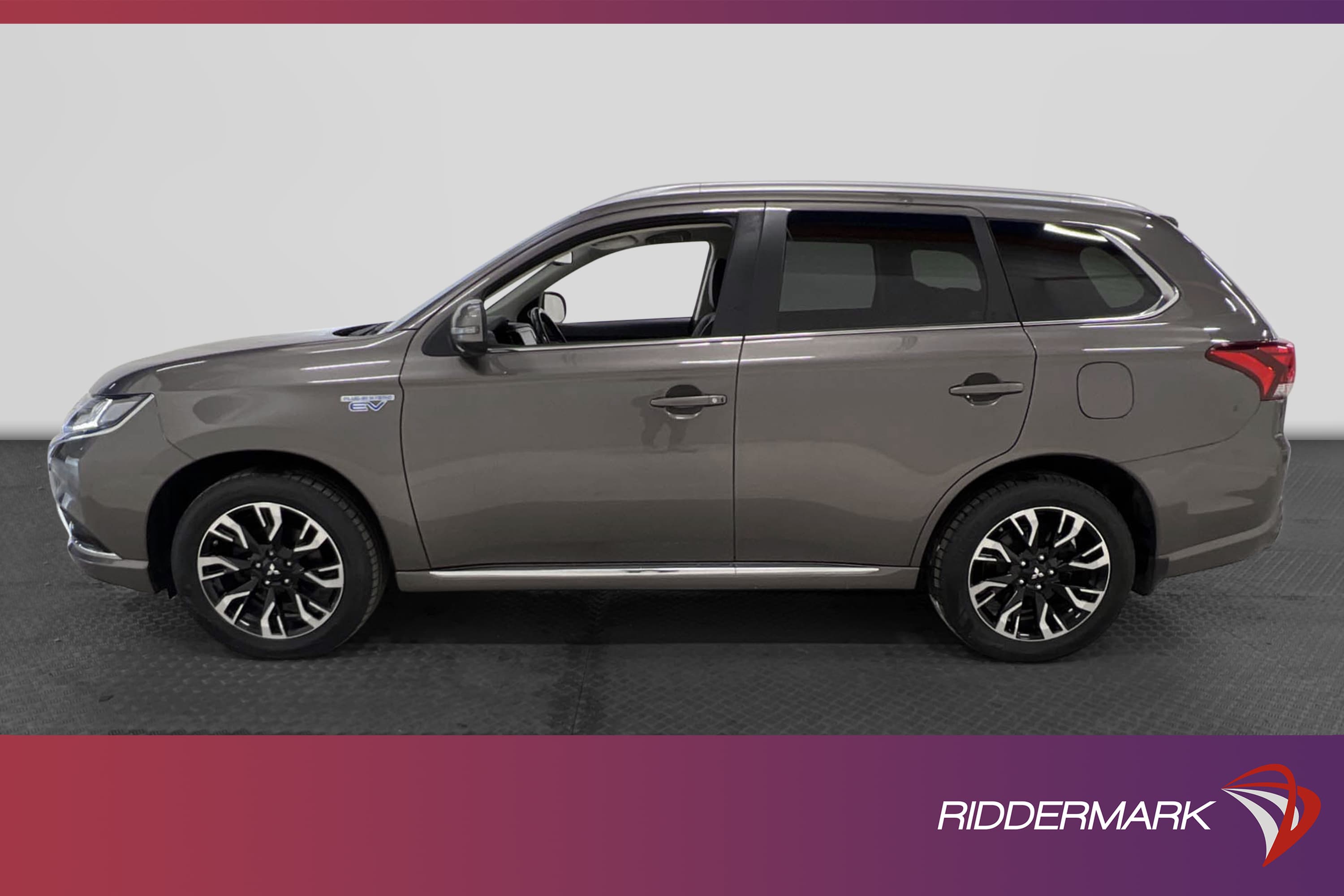 Mitsubishi Outlander PHEV 4WD 203hk