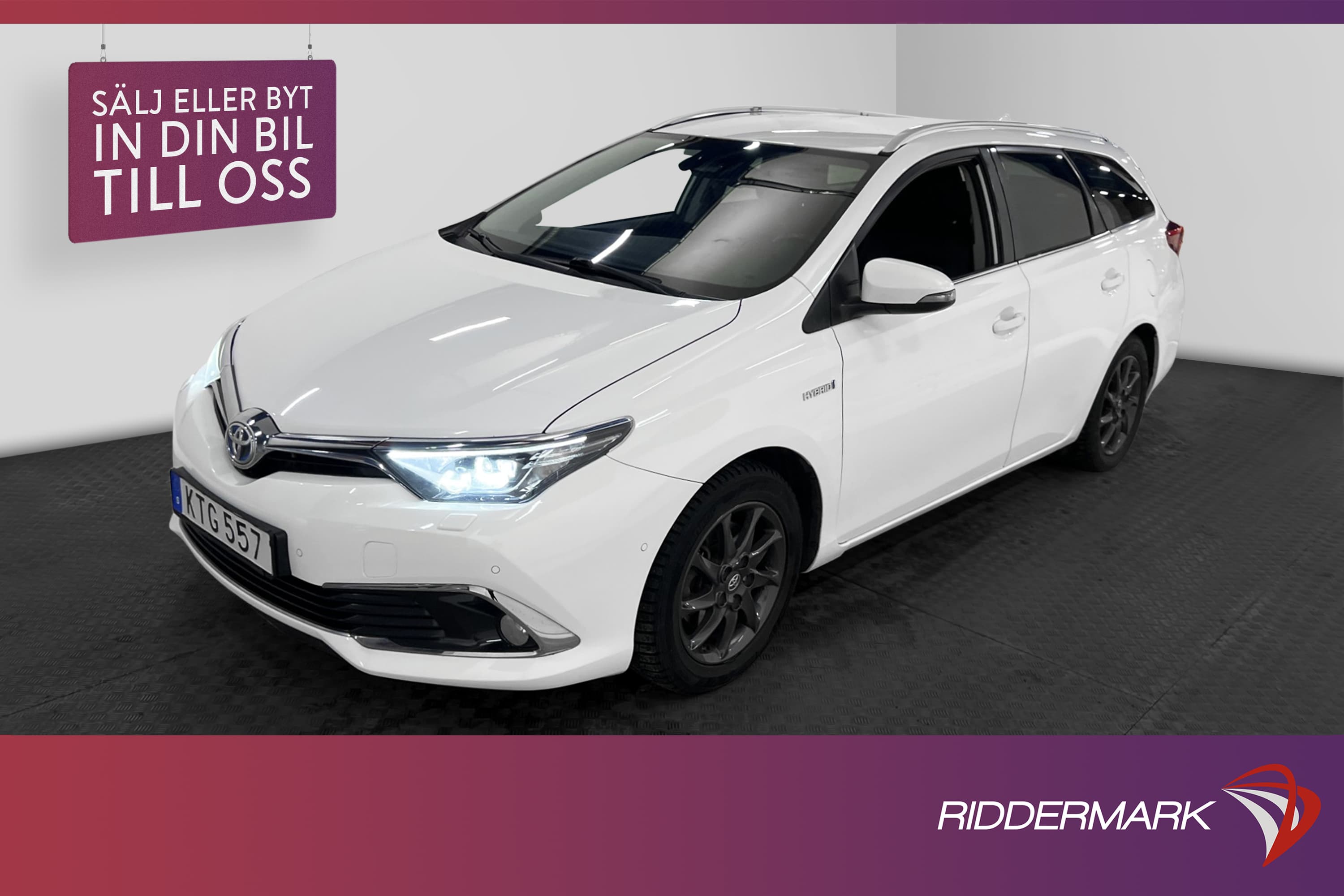 Toyota Auris Hybrid 136hk
