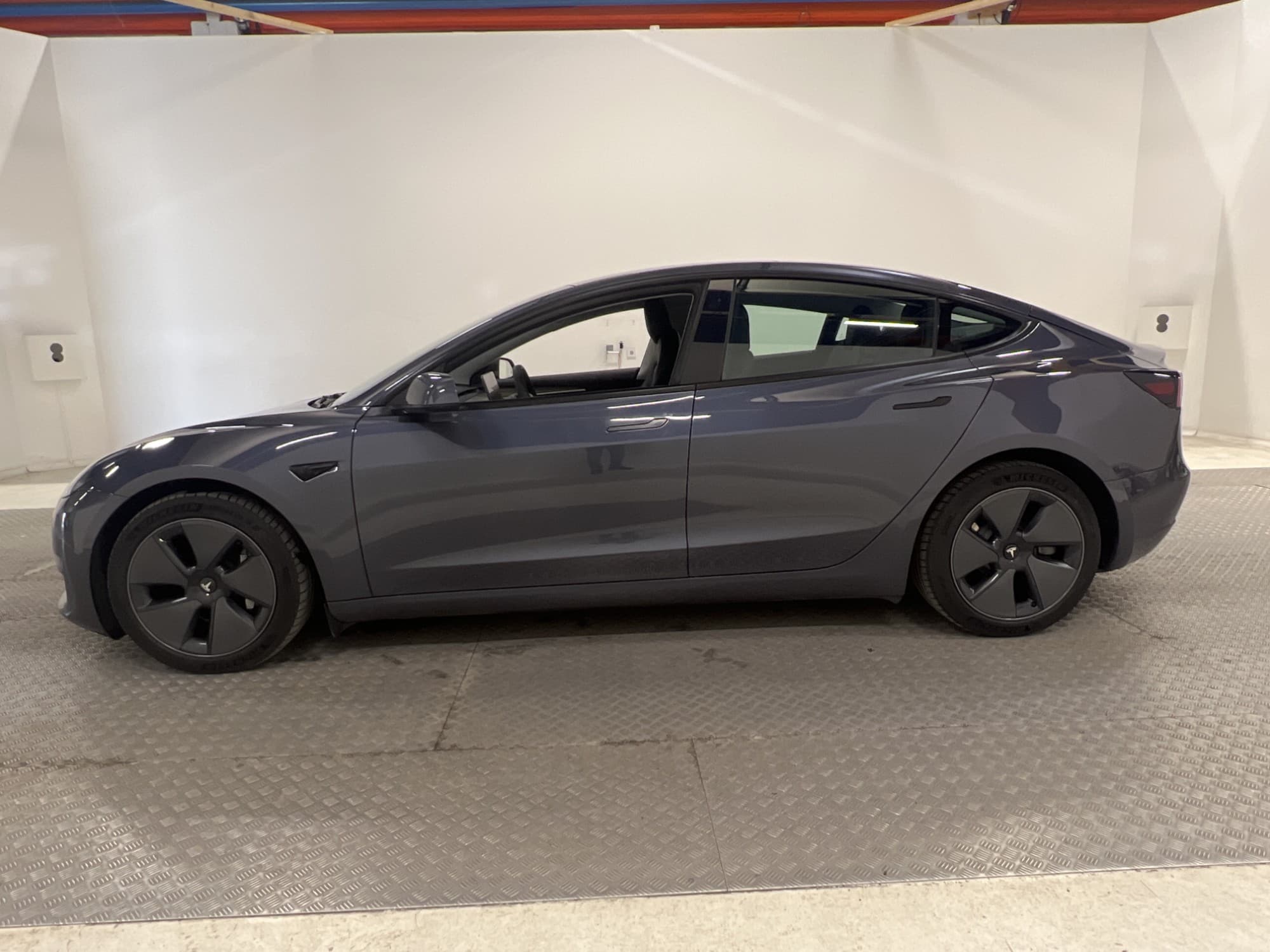 Tesla Model 3 Long Range AWD 440hk
