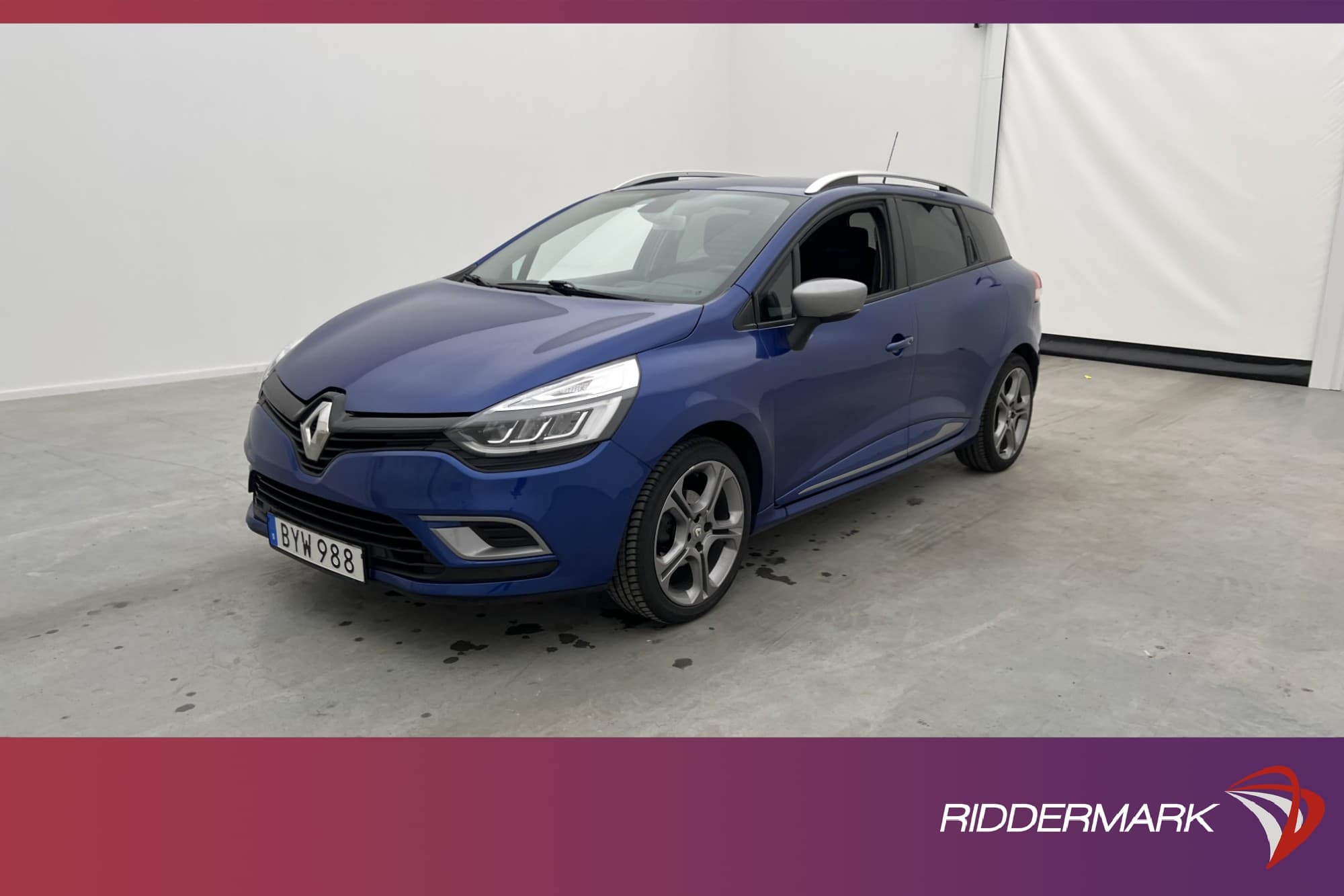 Renault Clio Sport Tourer TCe 118hk