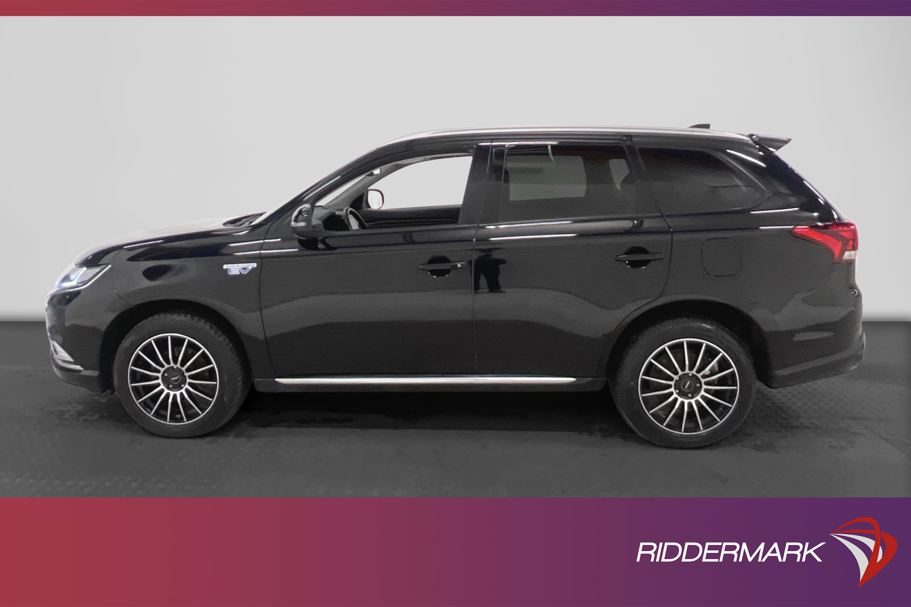 Mitsubishi Outlander PHEV 4WD 230hk