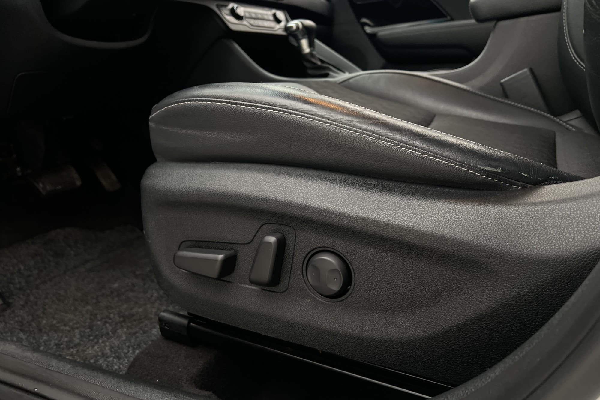 Kia Niro P-HEV Advance Plus Dragkrok Kamera CarPlay Rattvärm