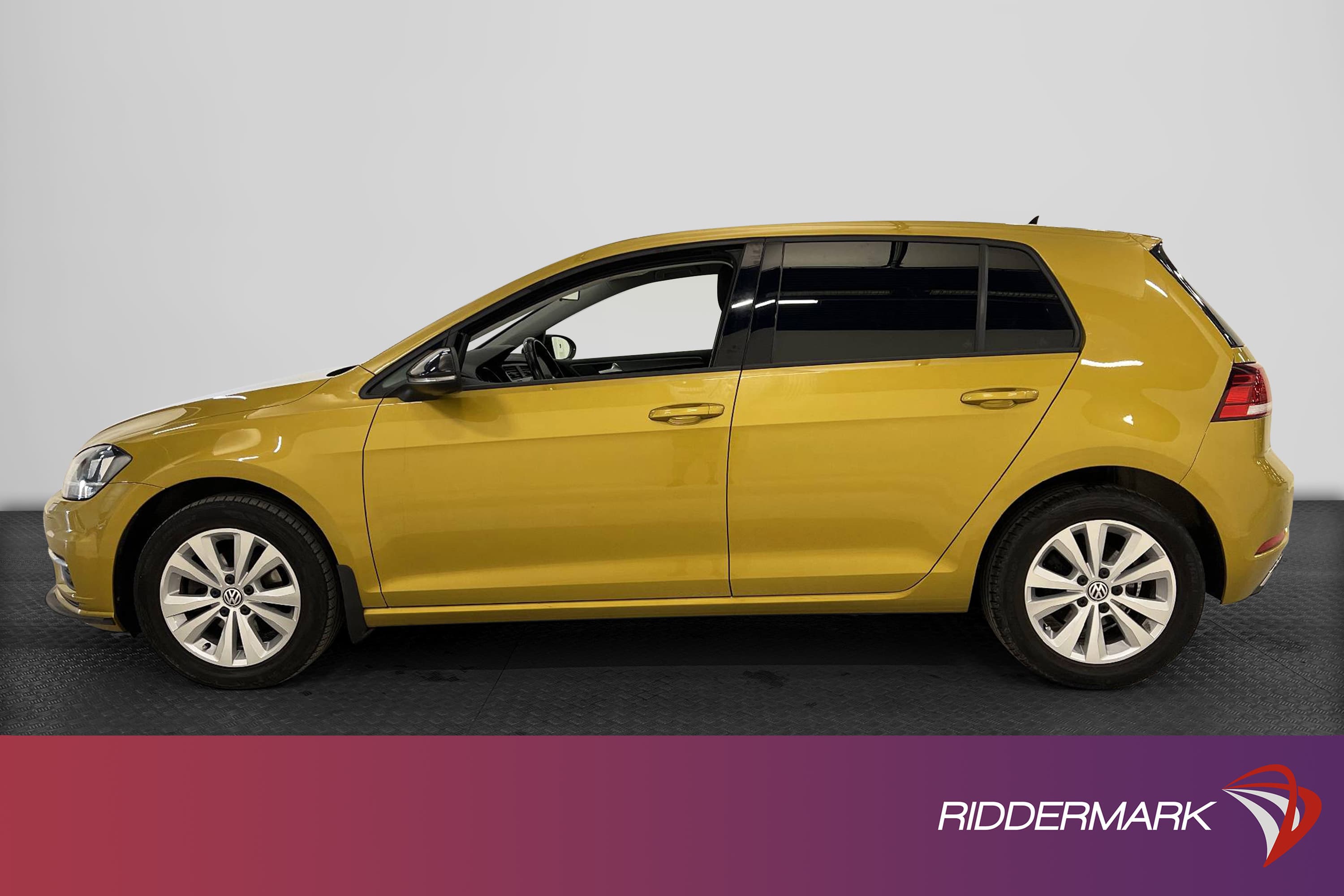 Volkswagen Golf 1.0 TSI 110hk