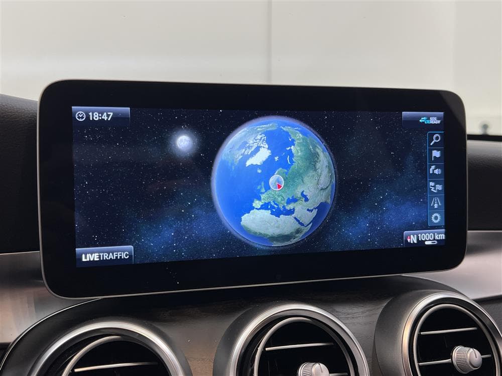 Mercedes-Benz C 200d 160hk AMG Pano Värmare Kamrera Navi