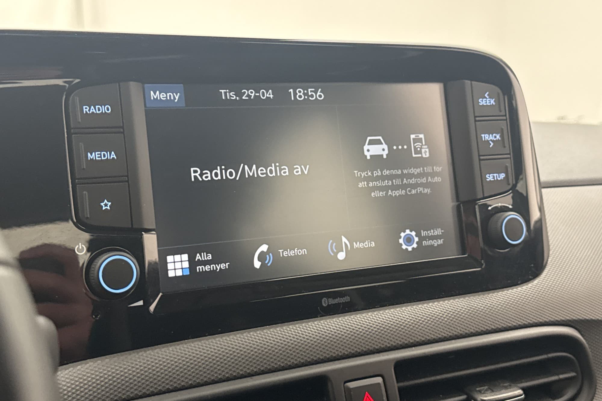 Hyundai i10 1.0 67hk Essential Rattvärme CarPlay Farthållare