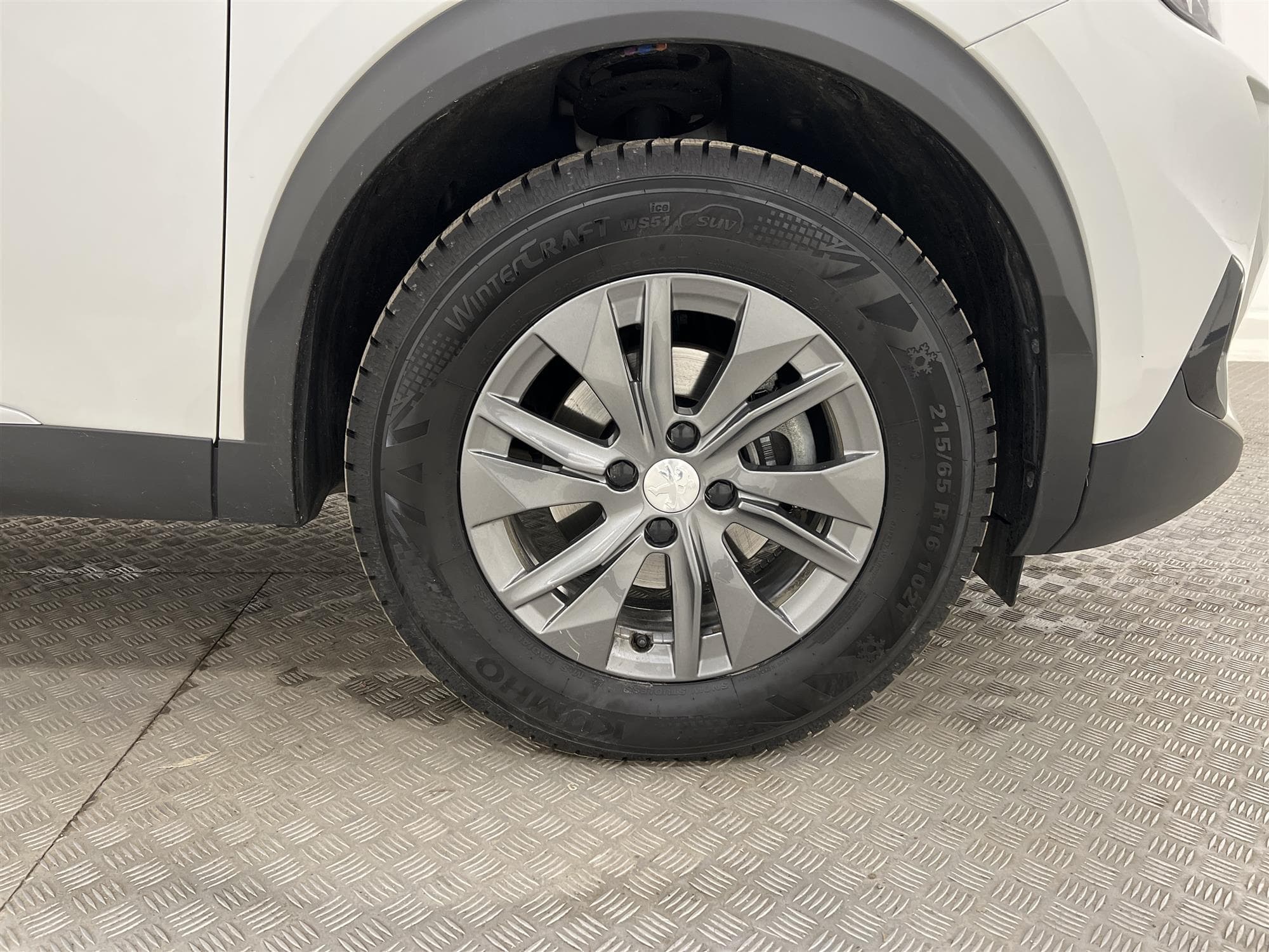 Peugeot 2008 1.2 PureTech 130hk Allure Drive Mode B-Kam Drag