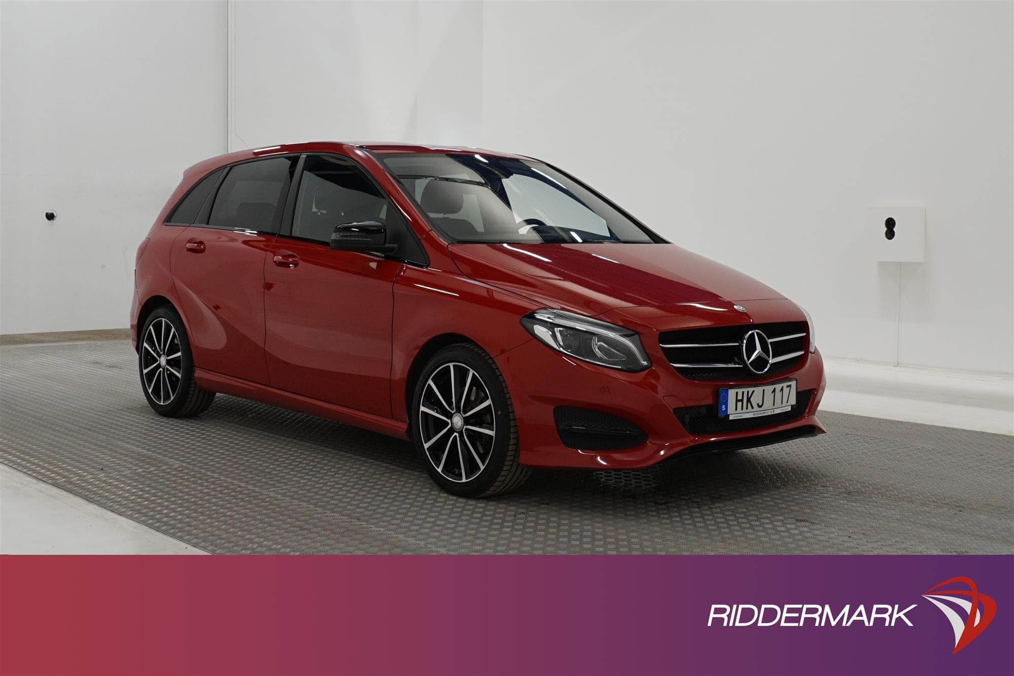 Mercedes-Benz B 200 d 4MATIC 7G-DCT 136hk
