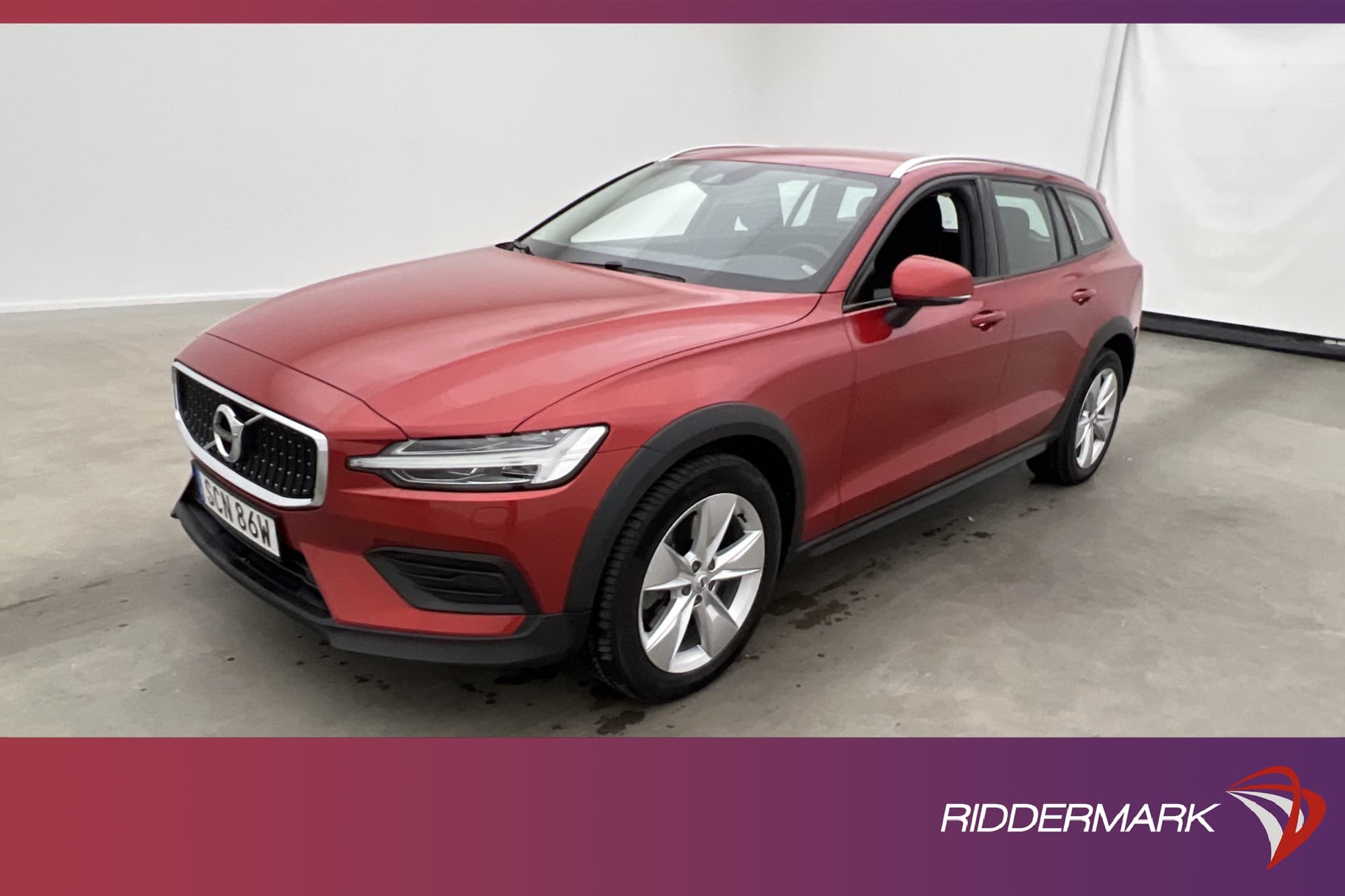 Volvo V60 Cross Country B4 AWD Advanced VOC Värm Kamera Drag