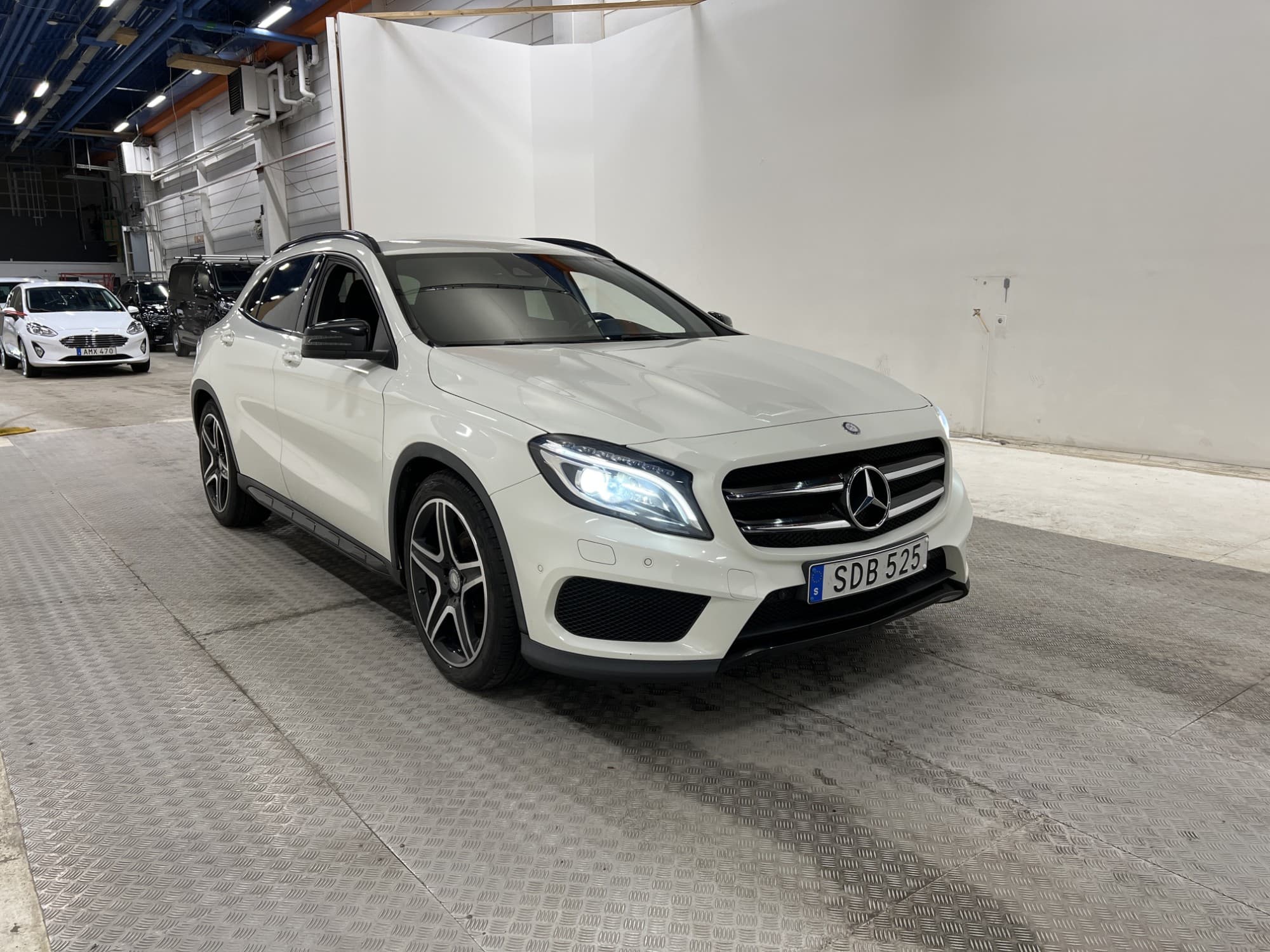 Mercedes-Benz GLA 200 d 4M 136hk