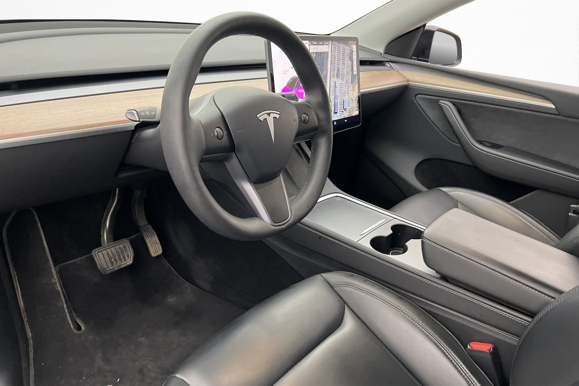 Tesla Model Y Long Range AWD Autopilot Svensksåld MOMS