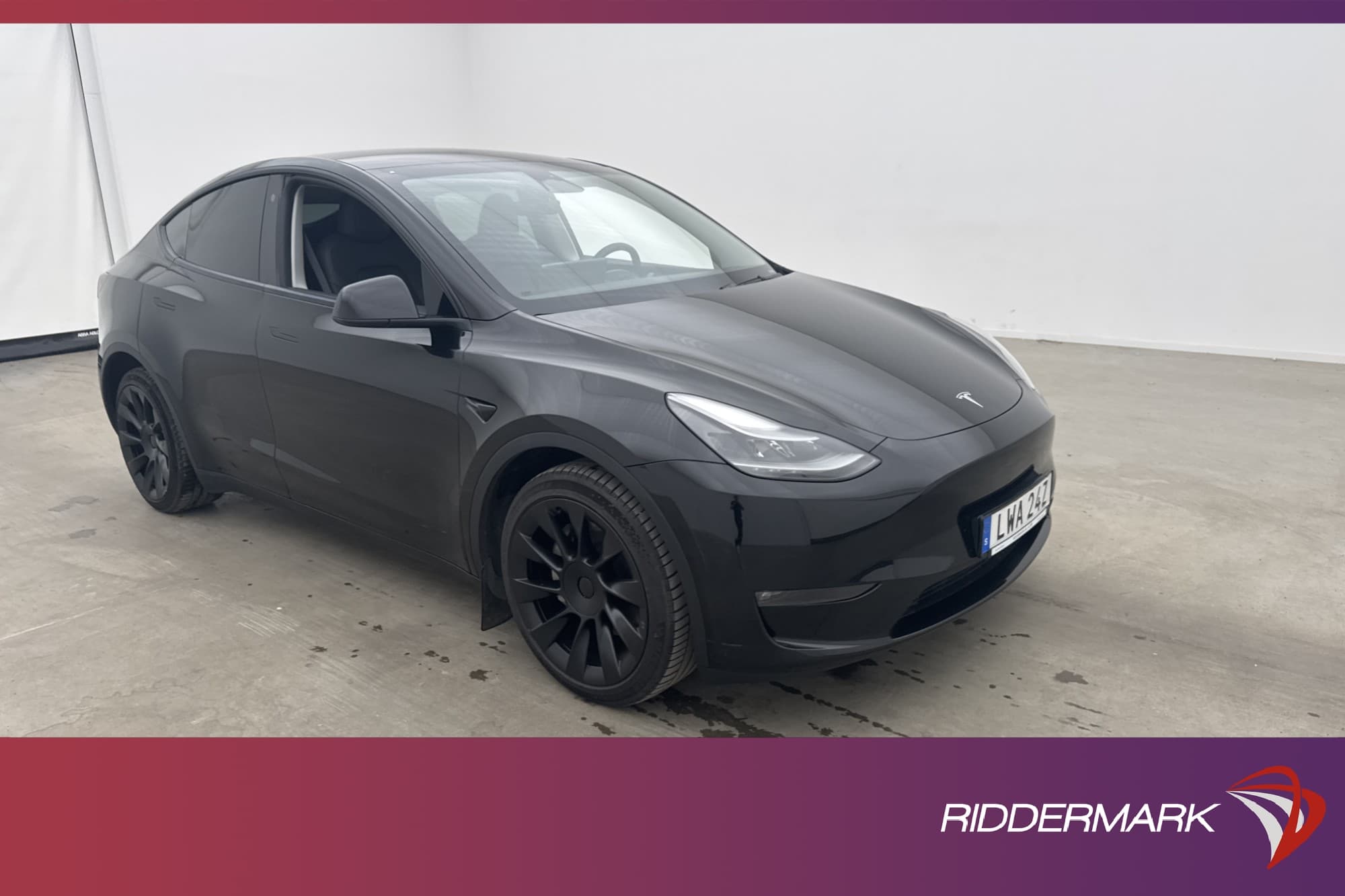 Tesla Model Y Long Range AWD