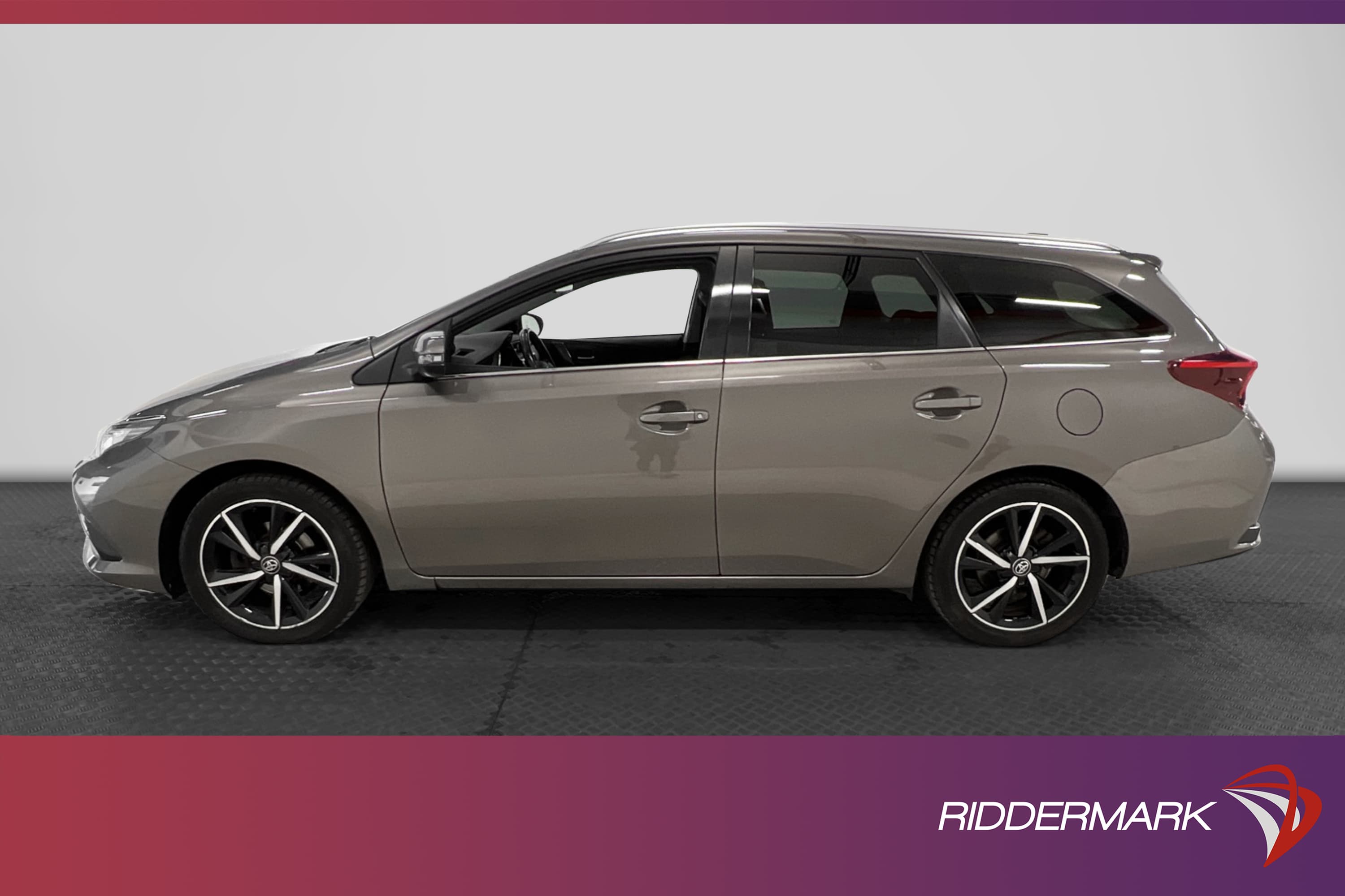 Toyota Auris TS 1.2 Turbo 116hk Dragkrok