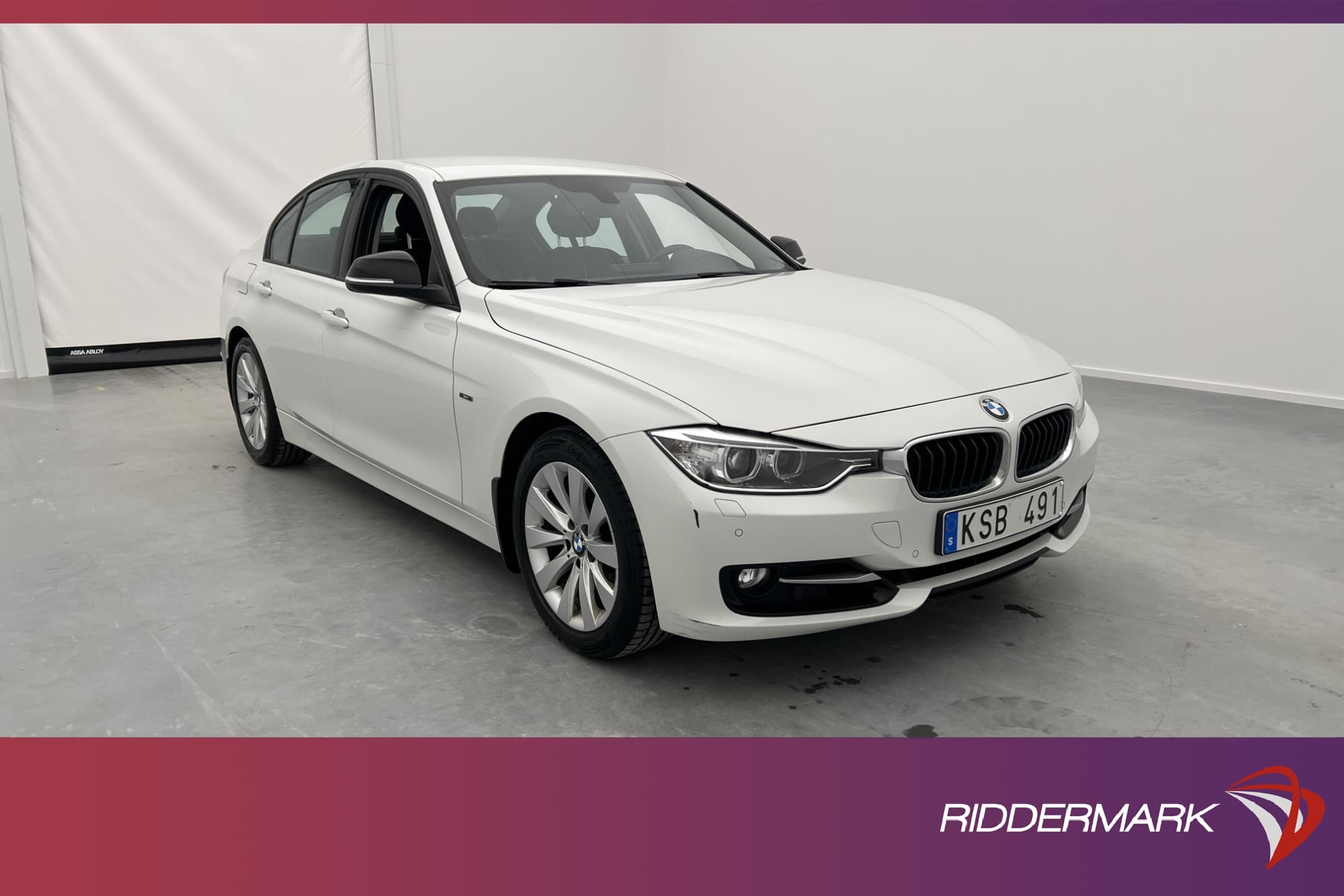BMW 328 i xDrive Sedan 245hk
