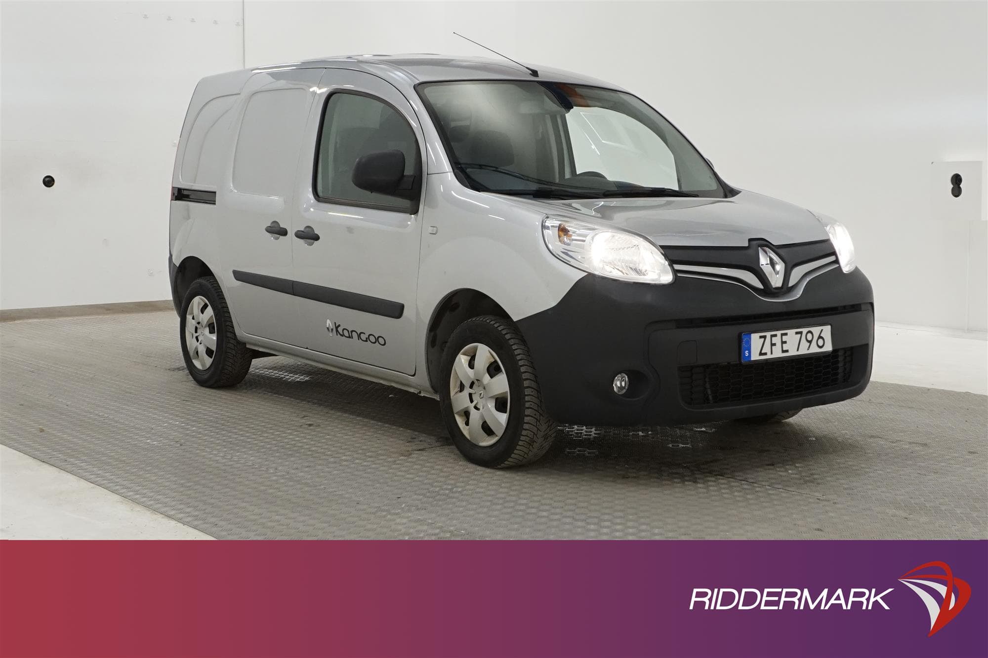Renault Kangoo 1.5dCi Automat Drag Värmare Moms 