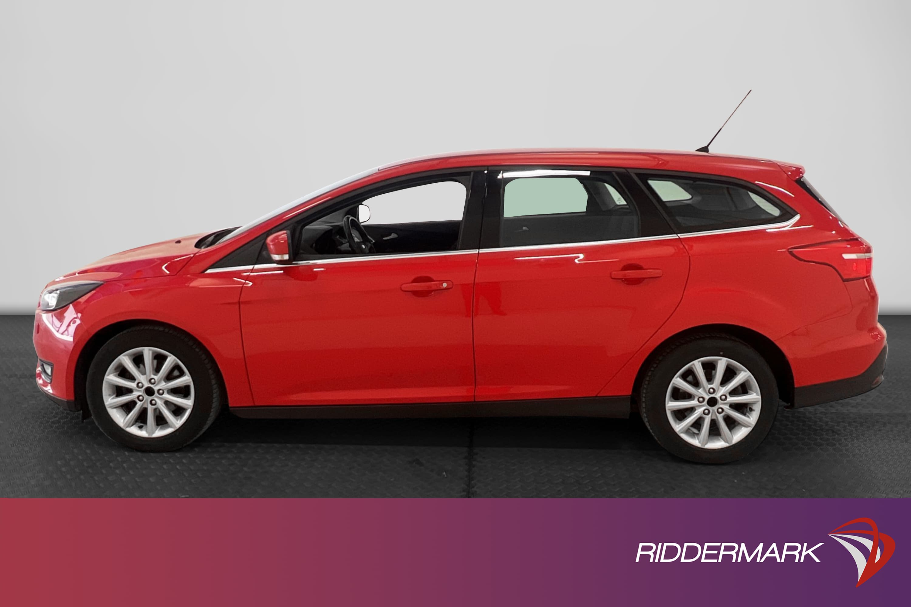 Ford Focus Kombi 1.0 EcoBoost 100hk