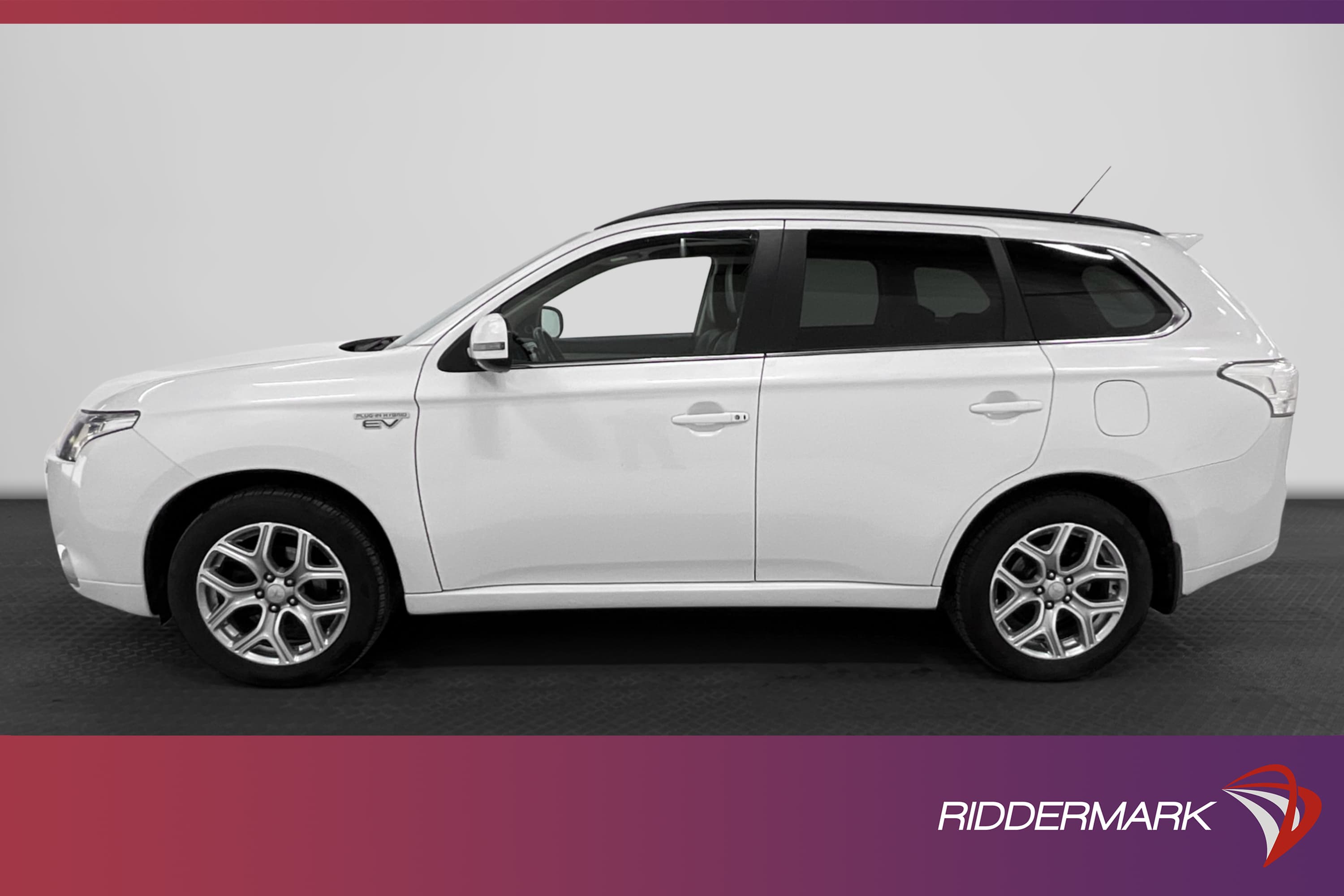 Mitsubishi Outlander PHEV 4WD 203hk