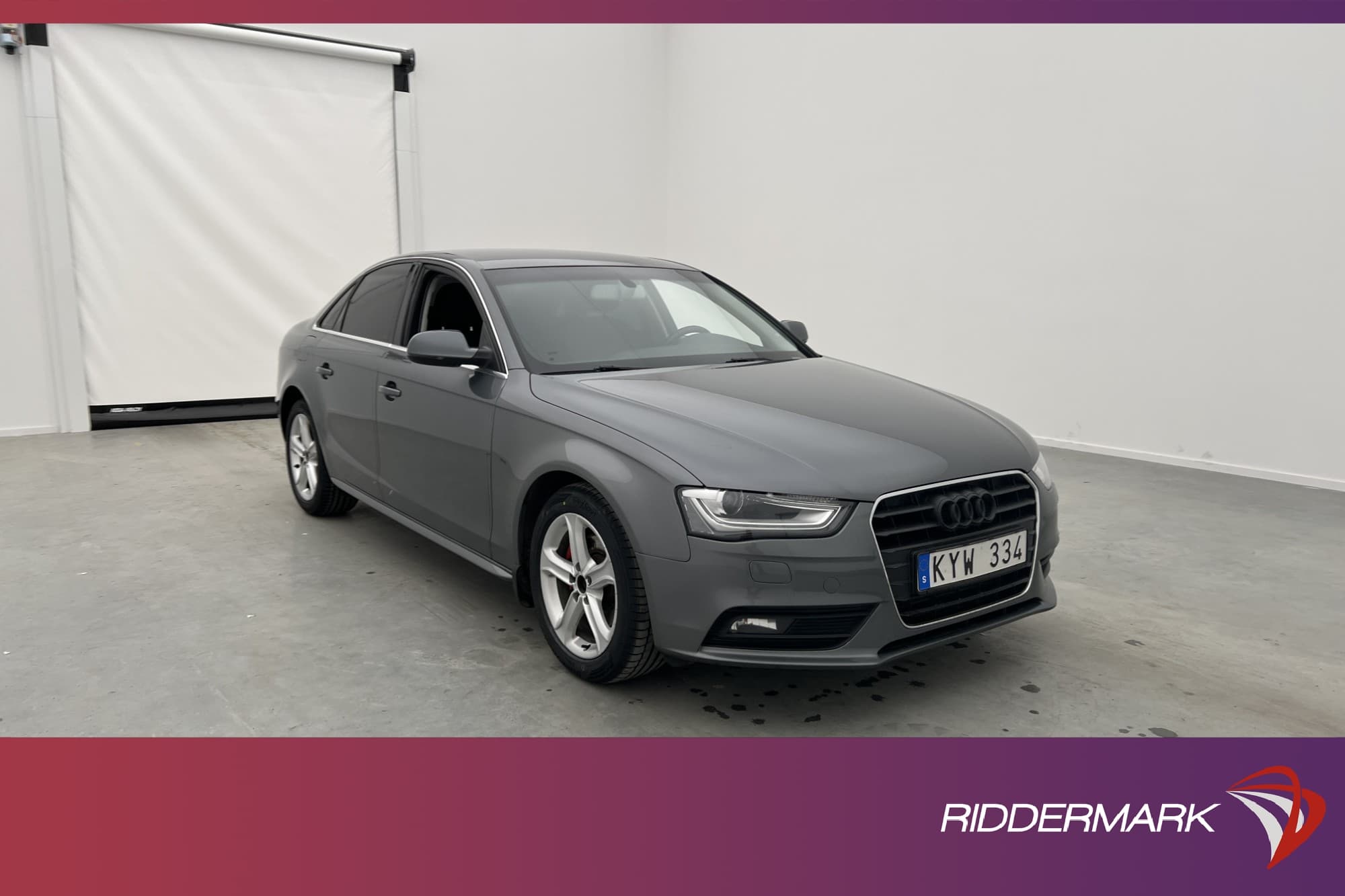 Audi A4 Sedan