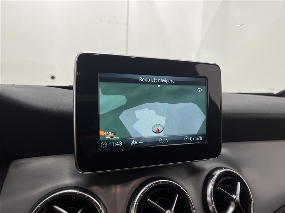 Mercedes-Benz CLA 200d AMG Navi Skinn/Alcantara 0,39l/milinteriör