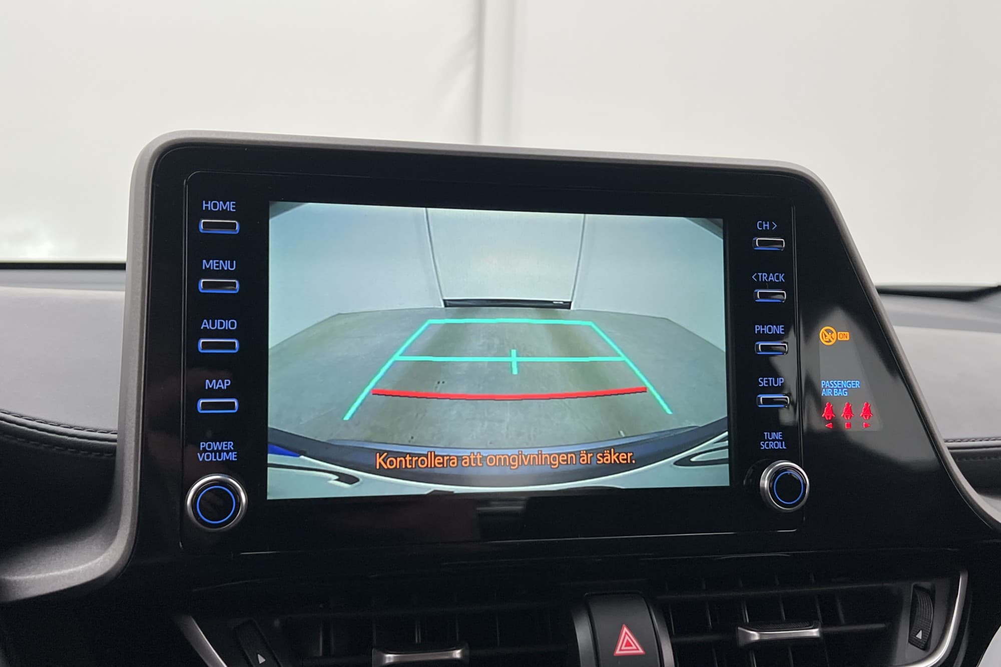 Toyota C-HR Hybrid CVT Active Kamera Adaptiv Farthållare