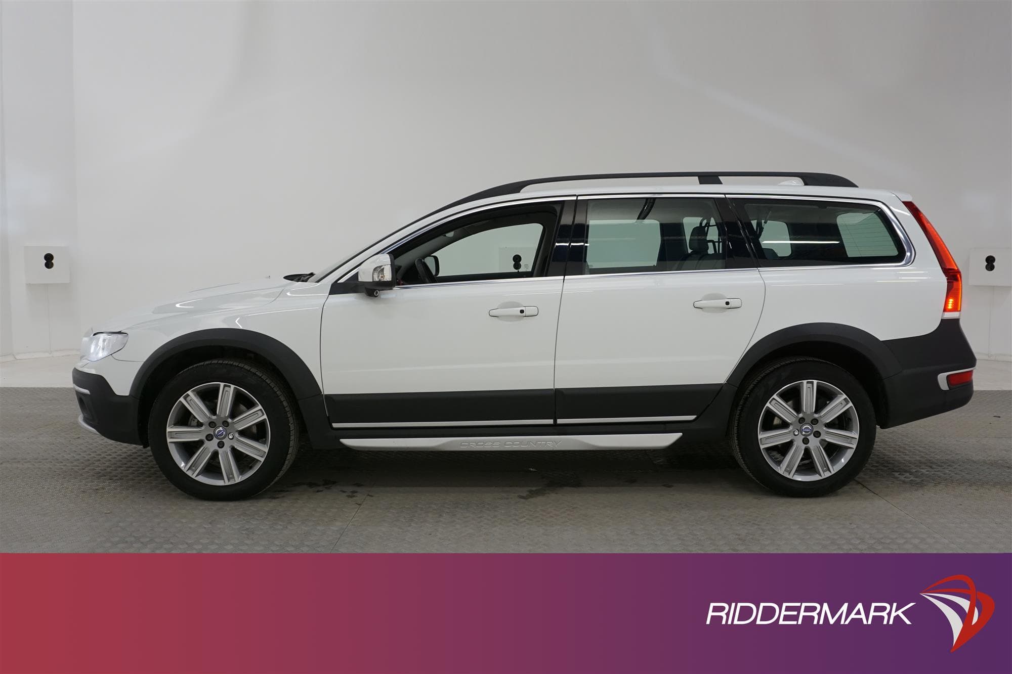 Volvo XC70 D4 181hk AWD Summum Classic Voc Navi Värmare BLIS