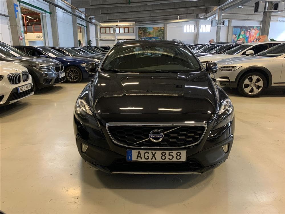 Volvo V40 Cross Country D4 Ocean Race B-kamera VOC 0,43l/milexteriör