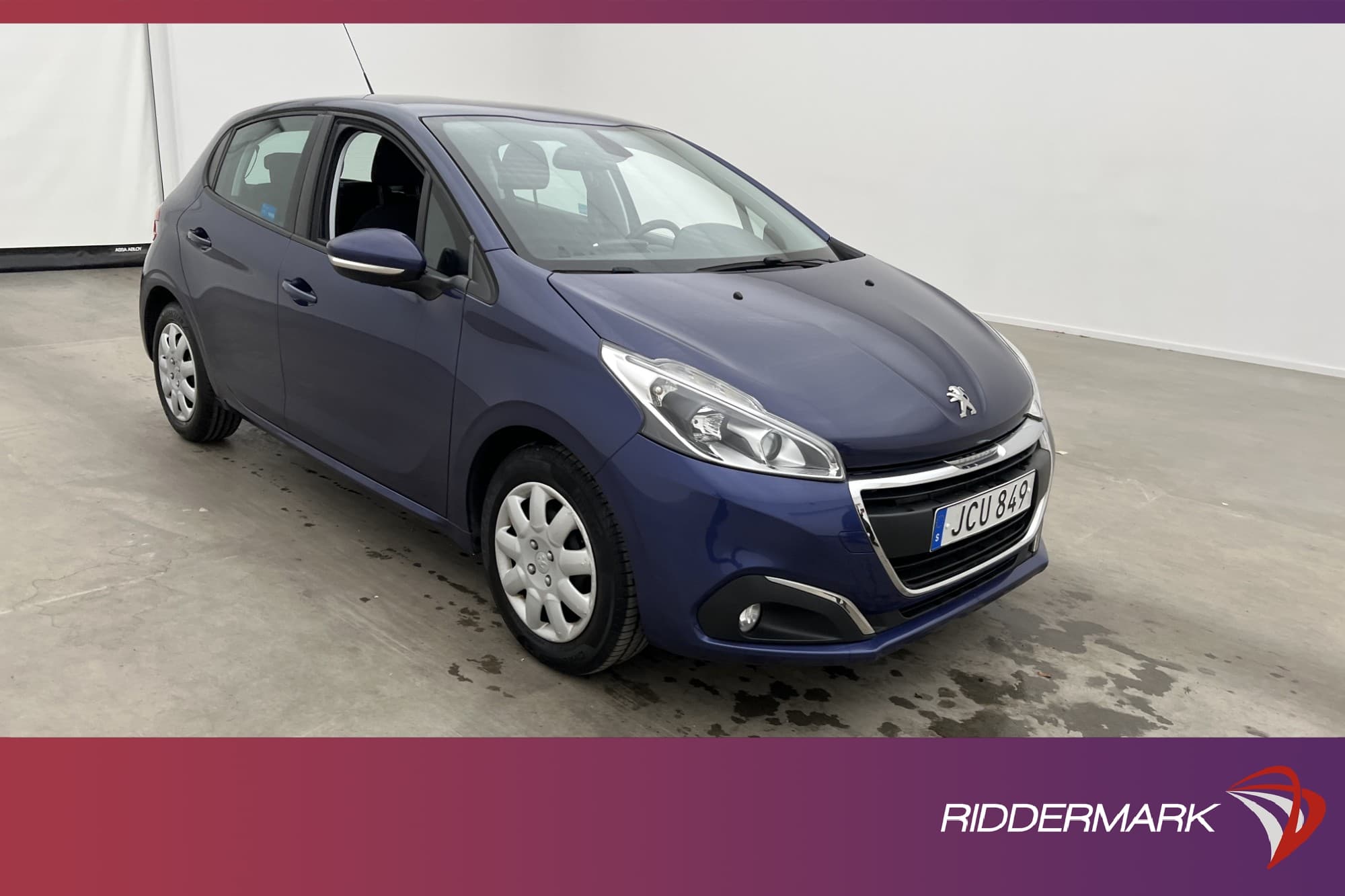 Peugeot 208 1.2 VTi 82hk P-Sensorer Farthållare 0.45l/mil
