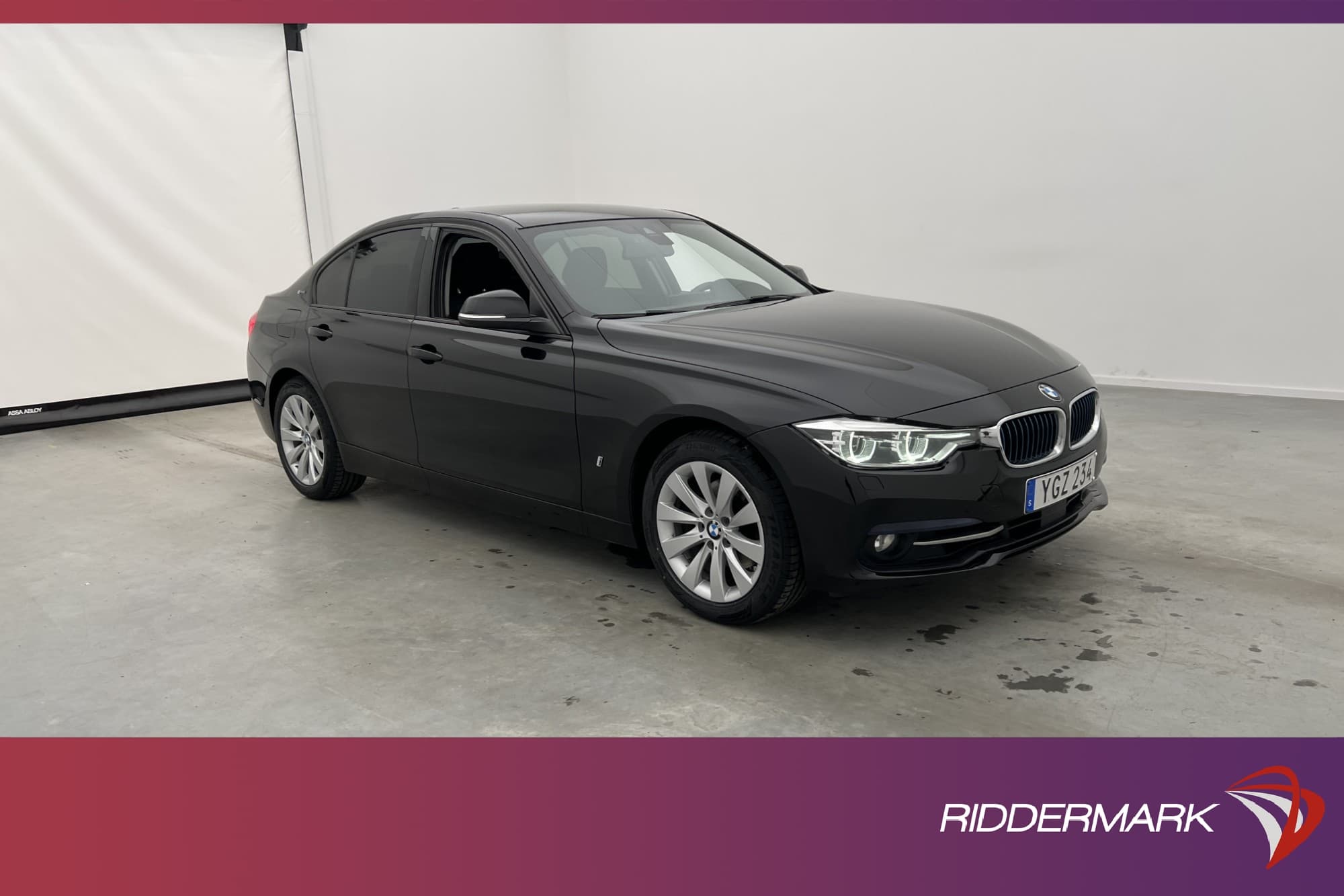 BMW 330 e Sedan