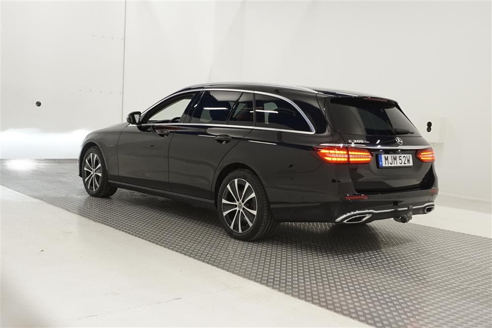 Mercedes-Benz E 300 de Plug in 316hk Widescreen Värmare Momsexteriör
