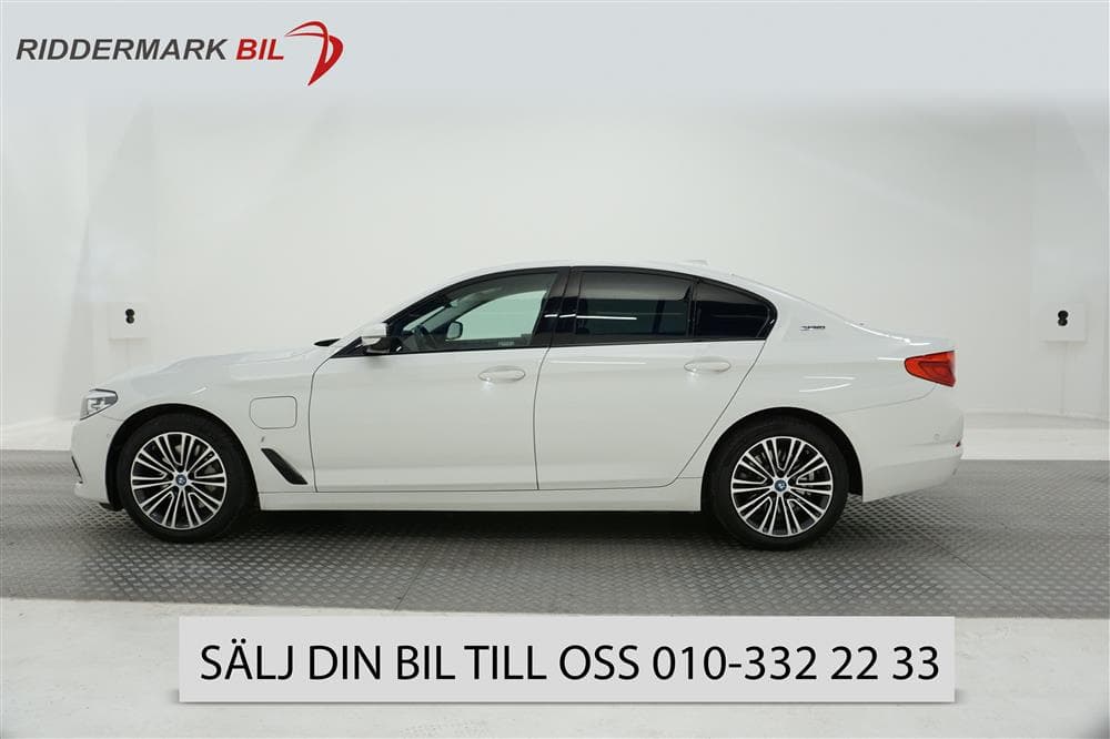 BMW 530e iPerformance 252hk