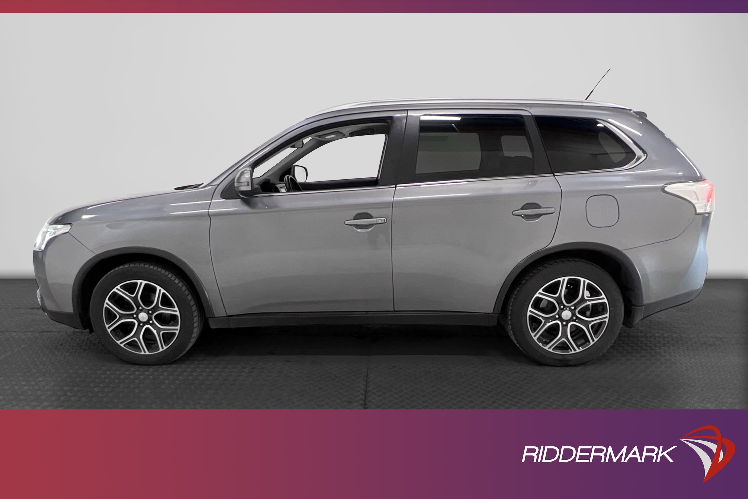 Mitsubishi Outlander 2.2 150hk 4WD  Rockford 7-sits Skinn