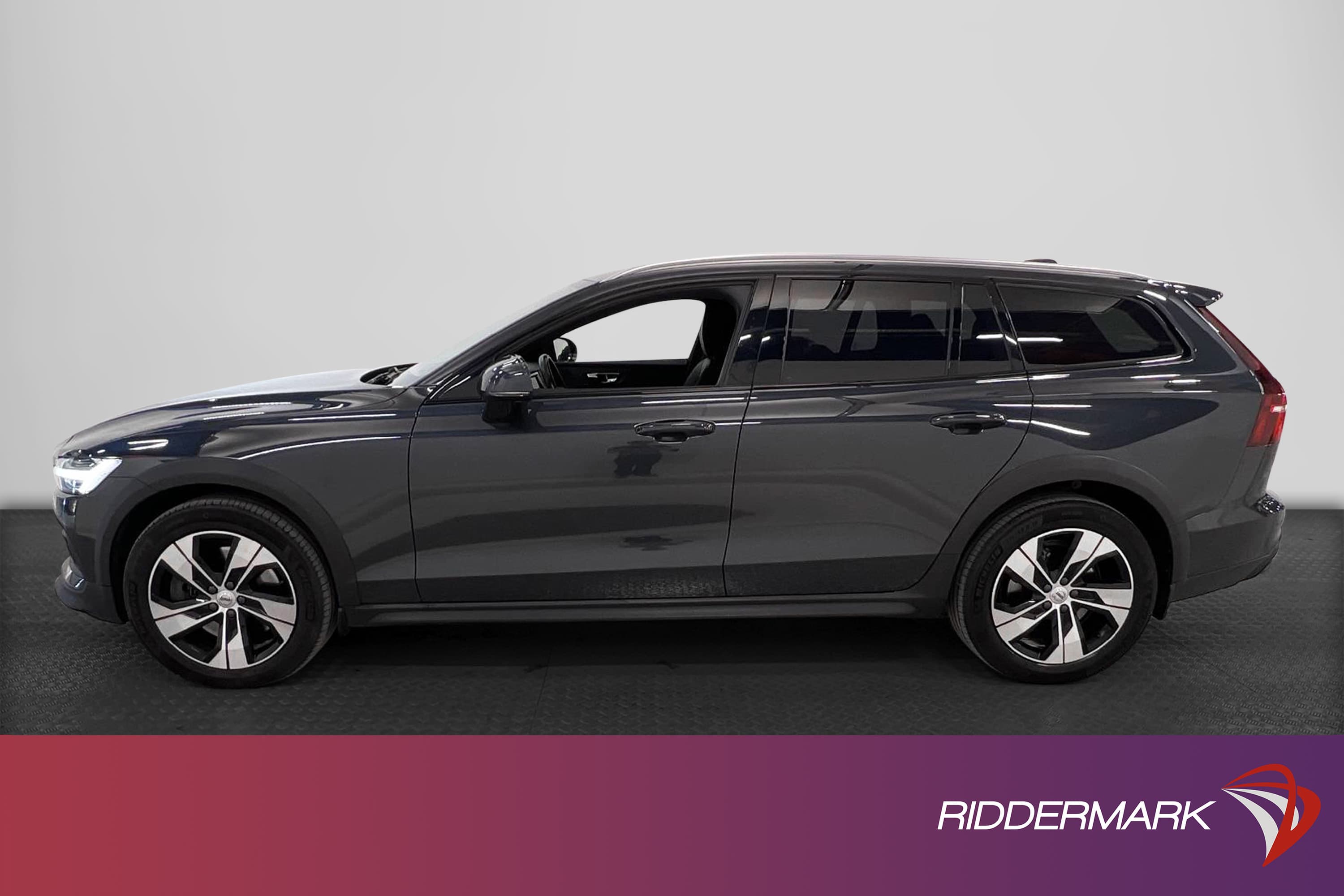 Volvo V60 Cross Country D4 AWD