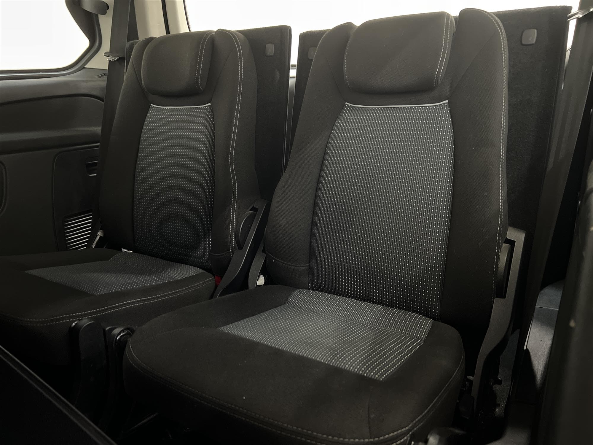 Ford Galaxy 1.6 Duratorq TDCi 115hk 7 Sits P-Sensorer