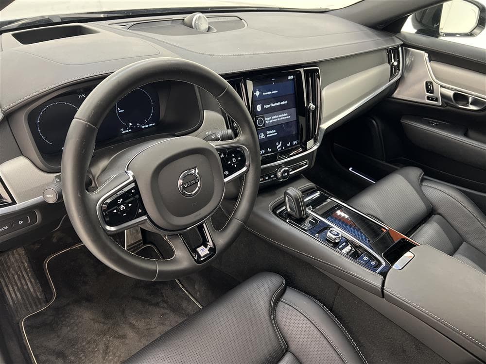 Volvo S90 T8 AWD TwEn 407hk R-Design B&O Head up Nyservadinteriör