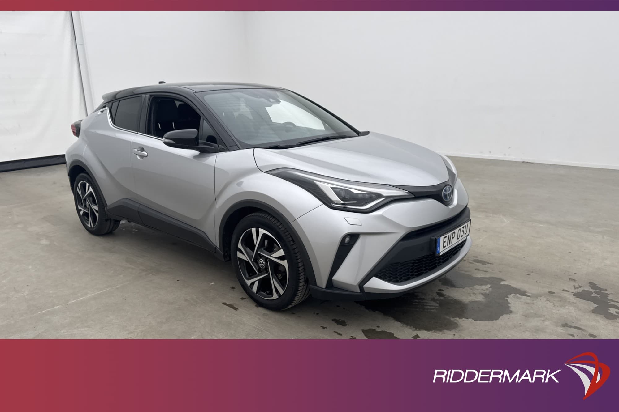 Toyota C-HR Hybrid 122hk