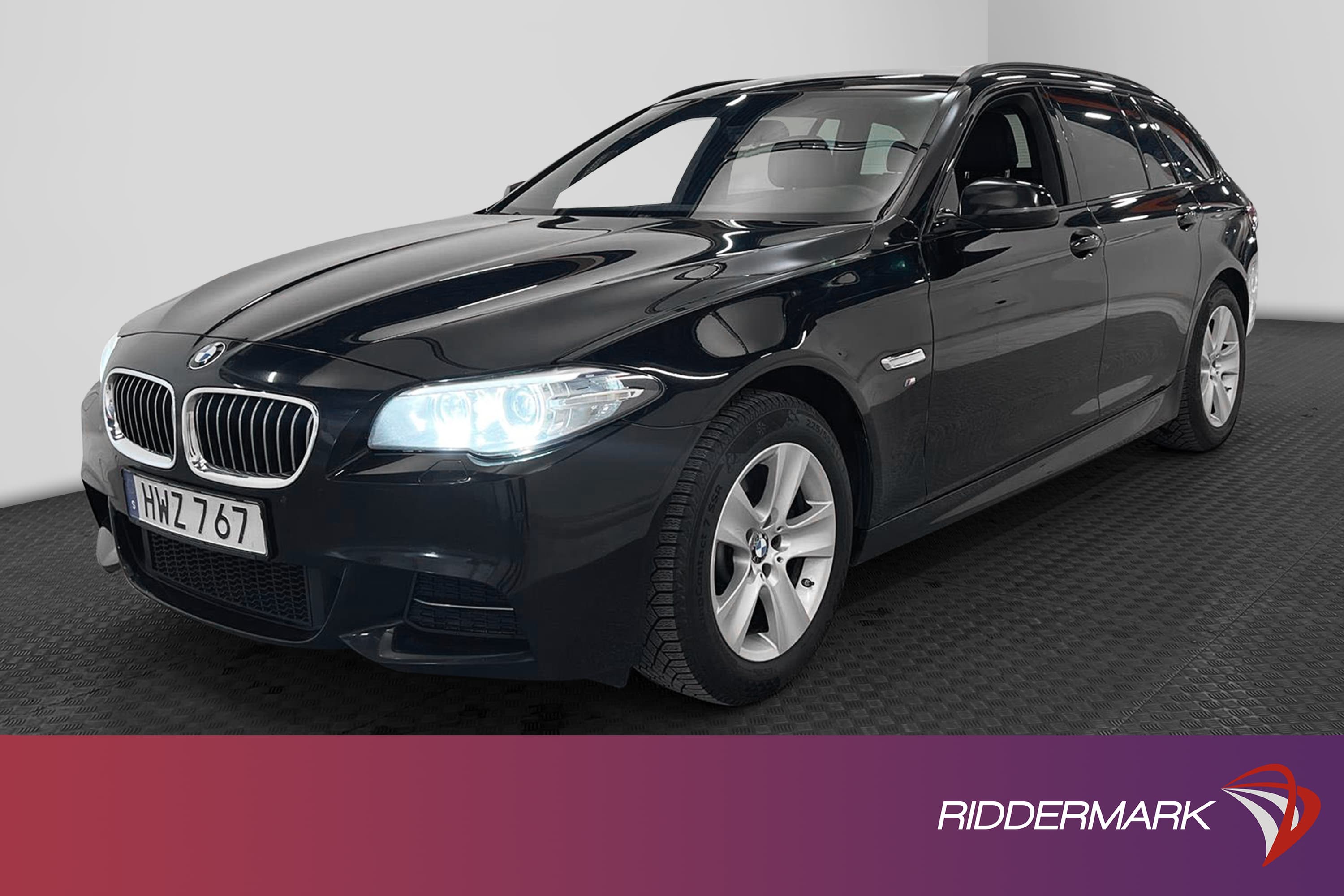 BMW 520d 190hk xDrive M Sport D-värm HiFi Skinn Navi