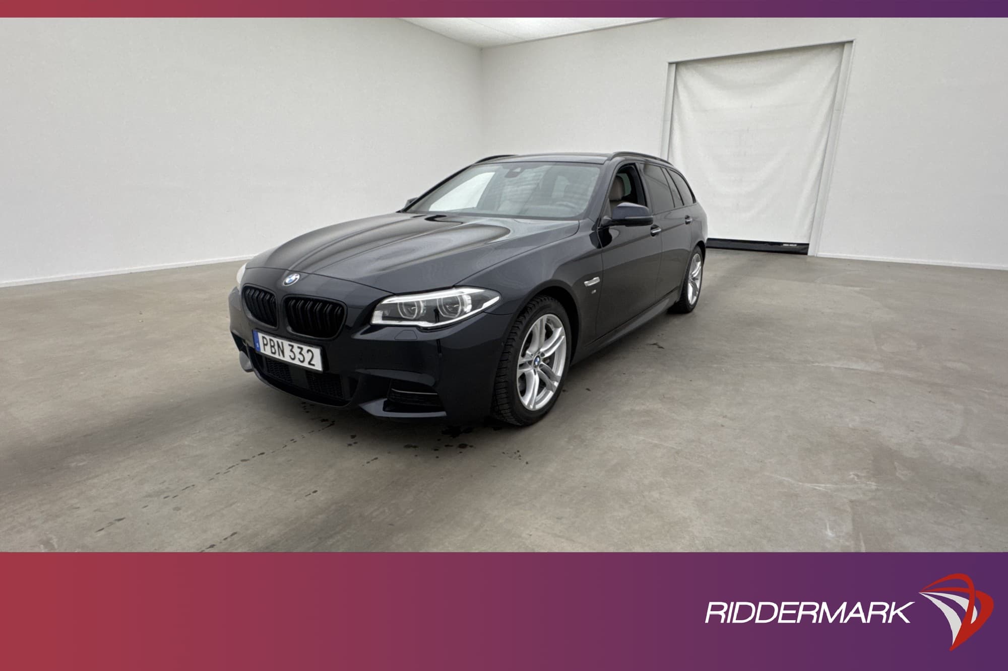 BMW 530d xDrive M Sport D-Värmare Pano H/K Surround HuD Drag